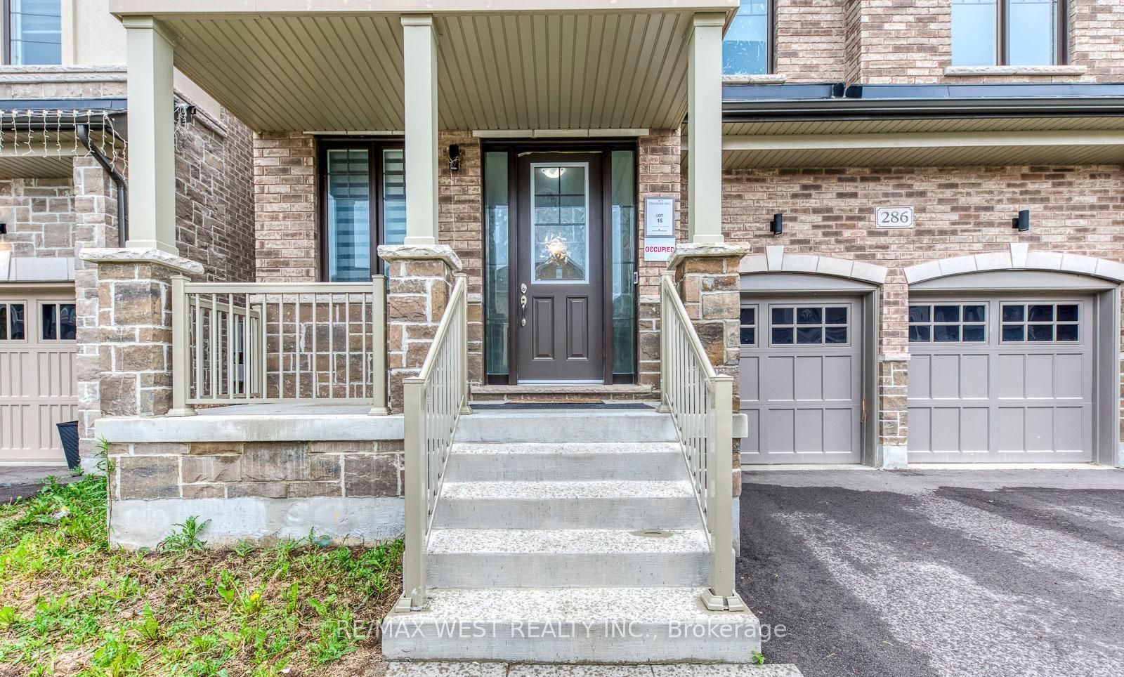286 Danny Wheeler Boulevard, Georgina, ON L4P 0J9 photo 2