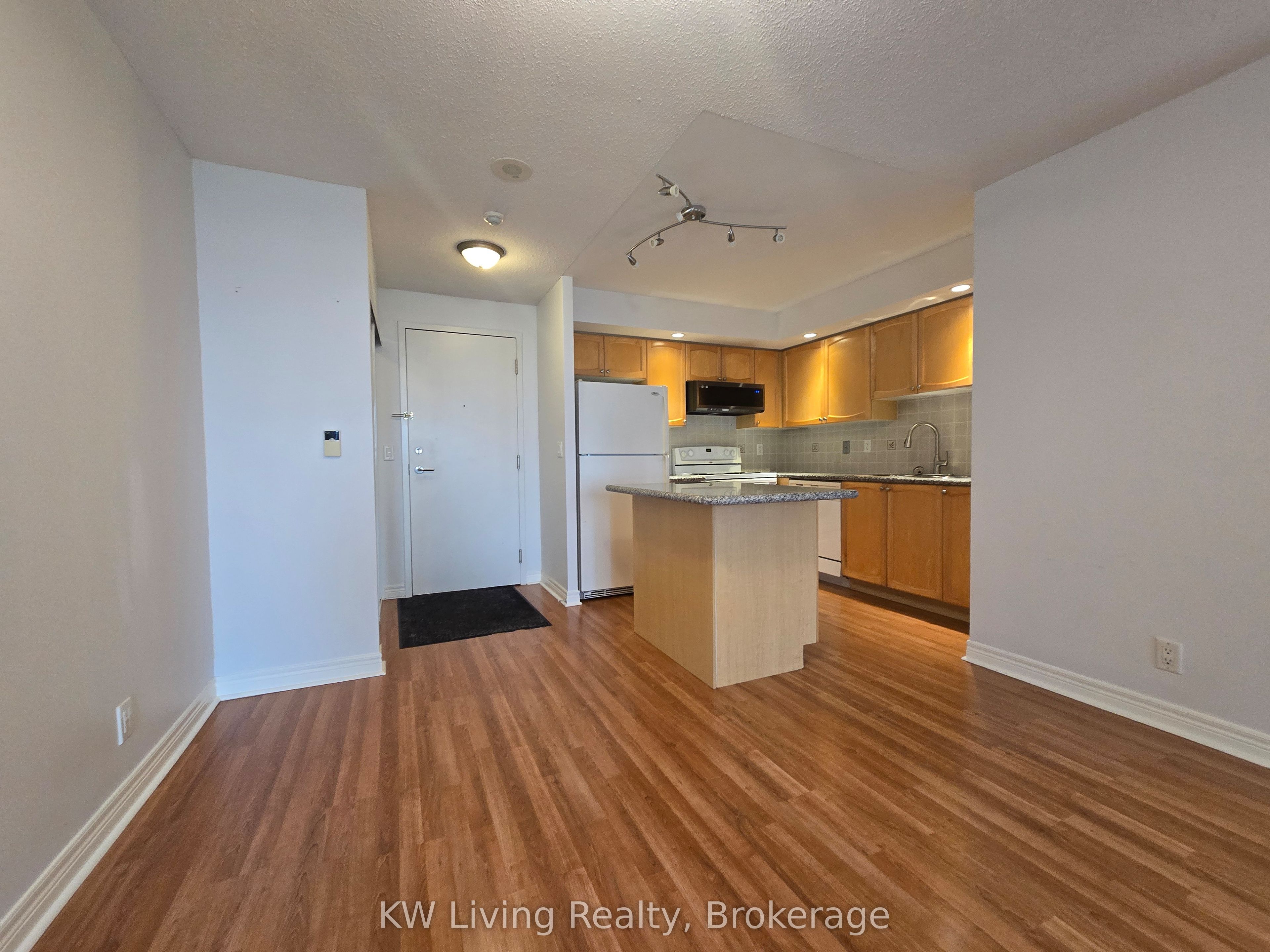 33 Cox Boulevard 701, Markham, ON L3R 8A6 photo 3
