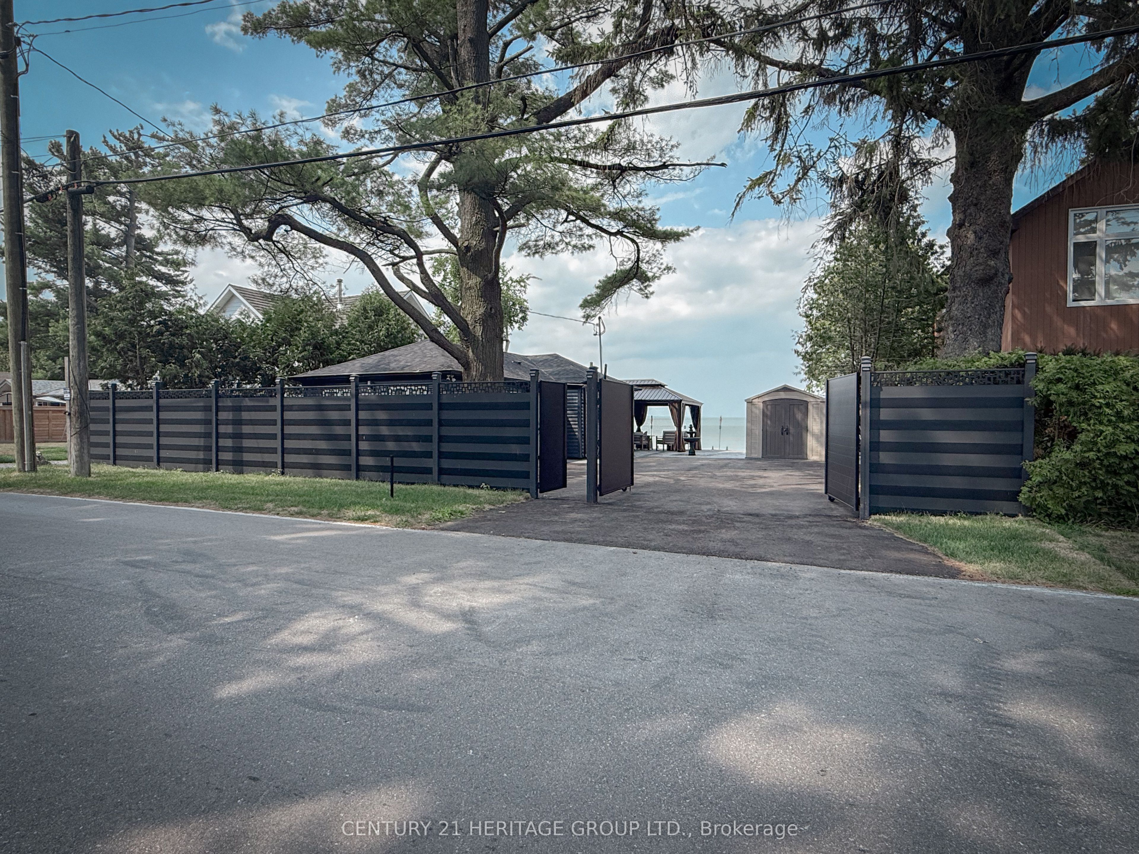 110 Hedge Road, Georgina, ON L0E 1R0 photo 3