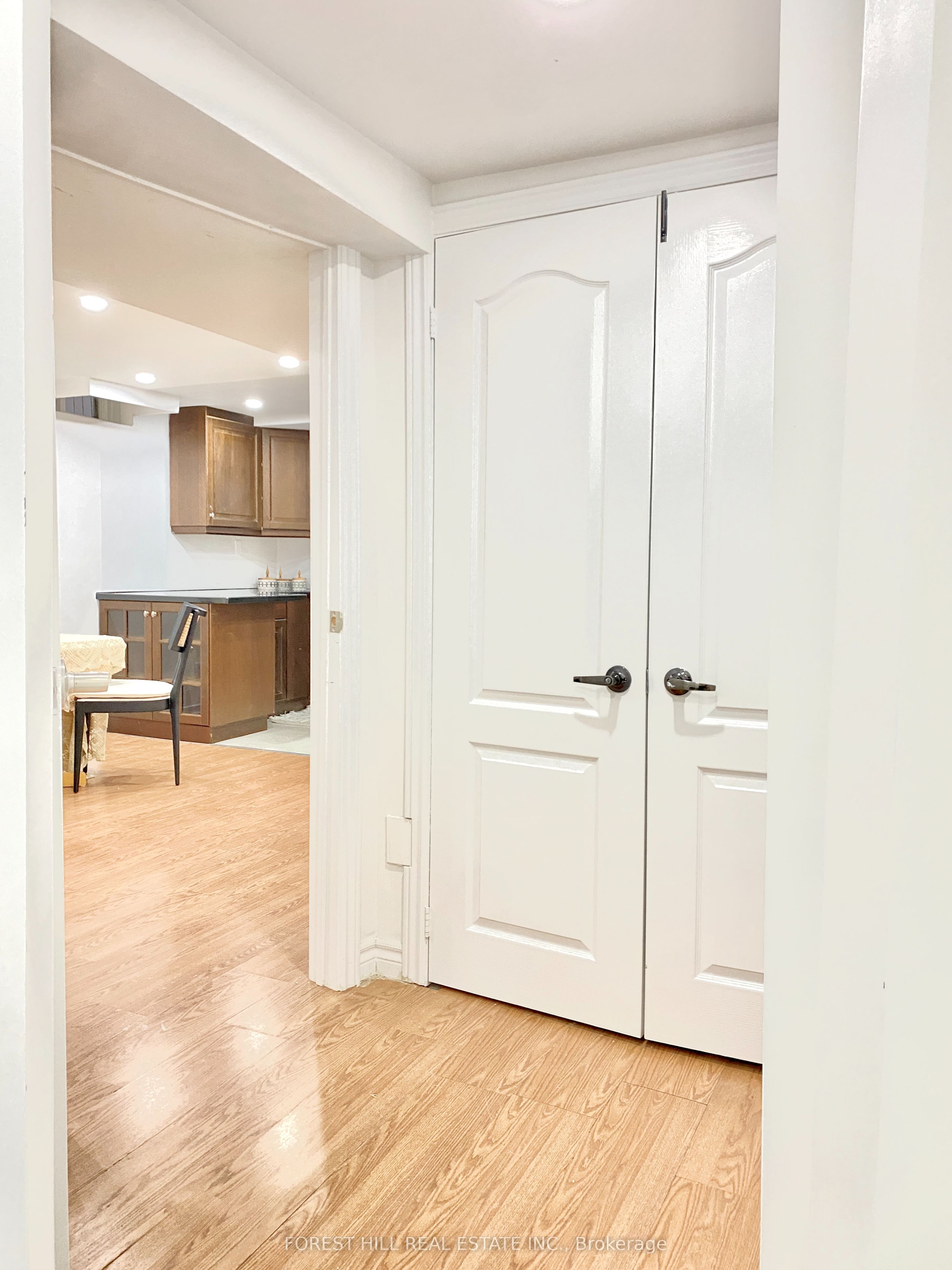 120 Greenbelt Crescent Basement, Richmond Hill, ON L4C 5R8 photo 5