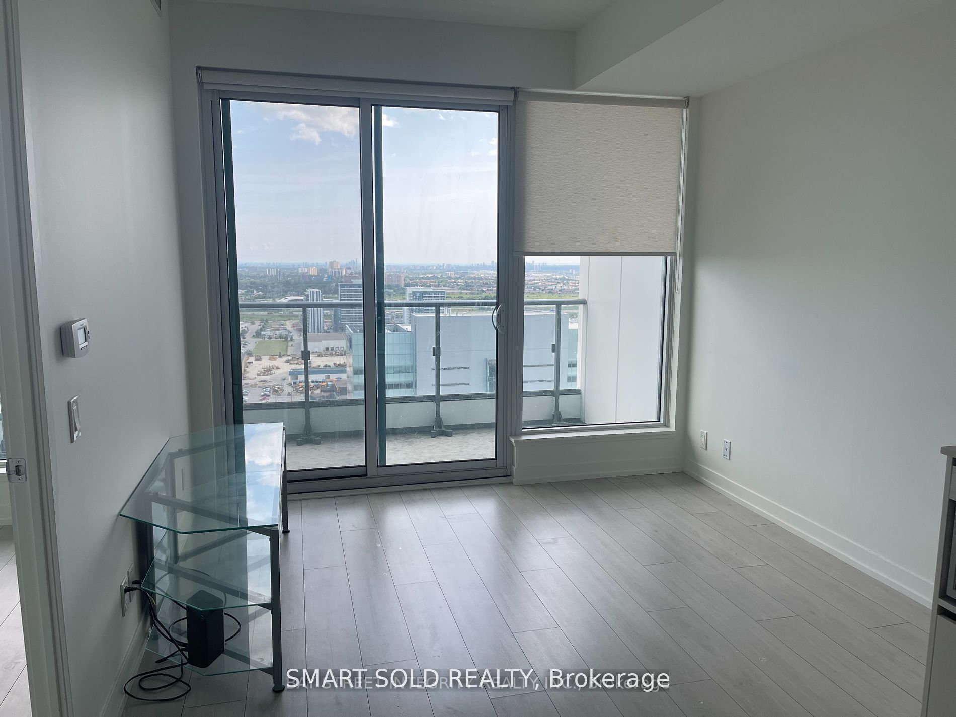 5 Buttermill Avenue 3205, Vaughan, ON L4K 0J5 photo 5