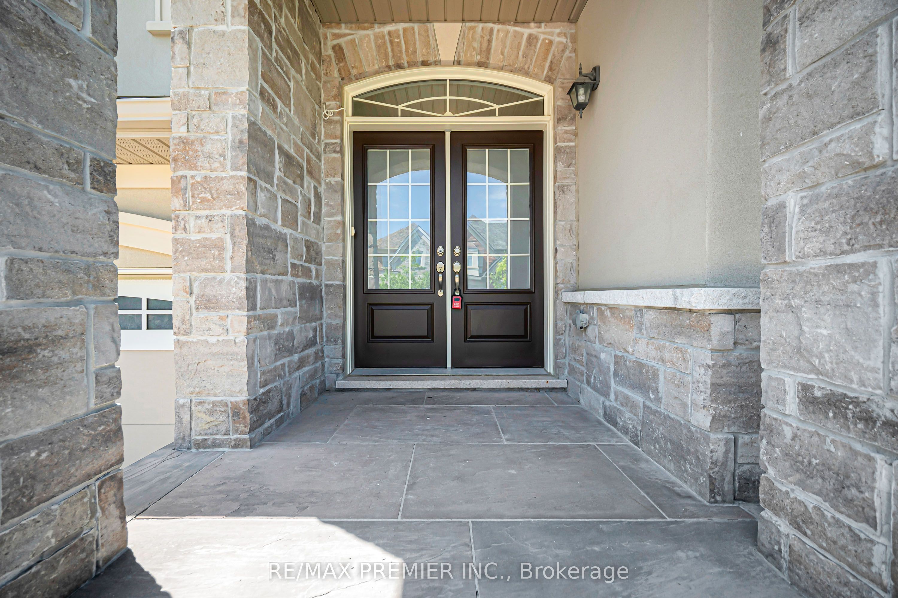 16 Kettle Valley Trail, King, ON L7B 0A6 photo 5