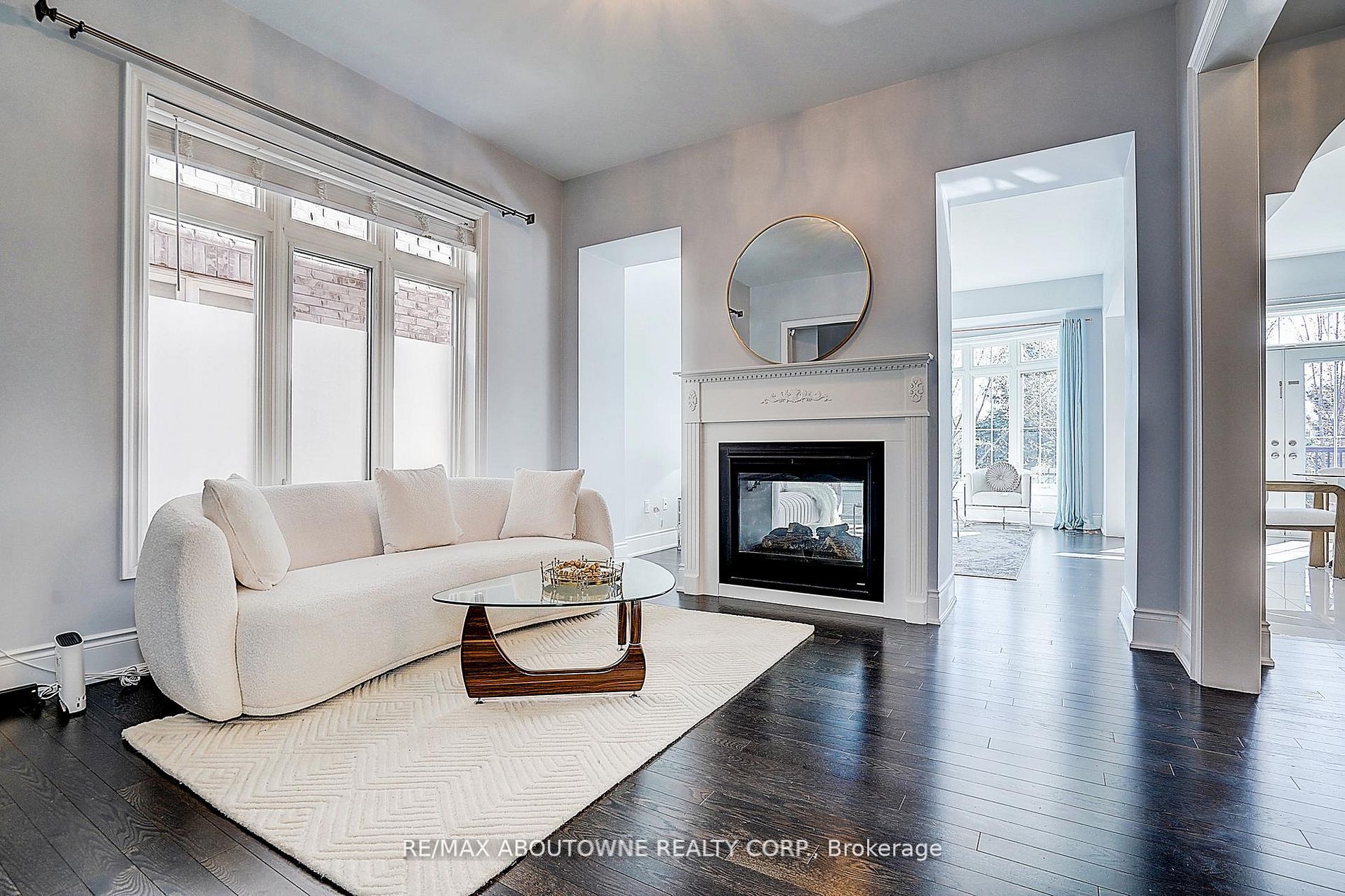 16 Gracedale Drive, Richmond Hill, ON L4C 0Y3 photo 4