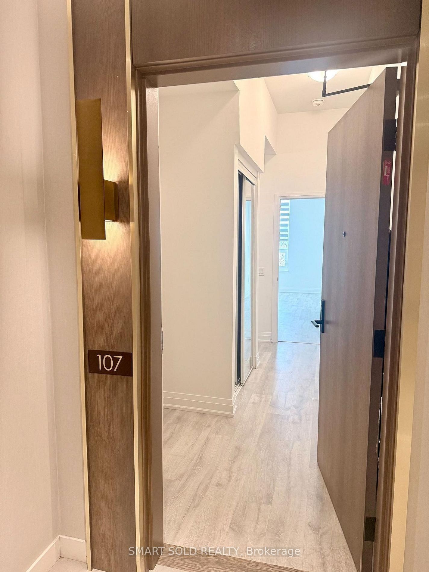 9700 Ninth Line 107, Markham, ON L6B 1A8 photo 2