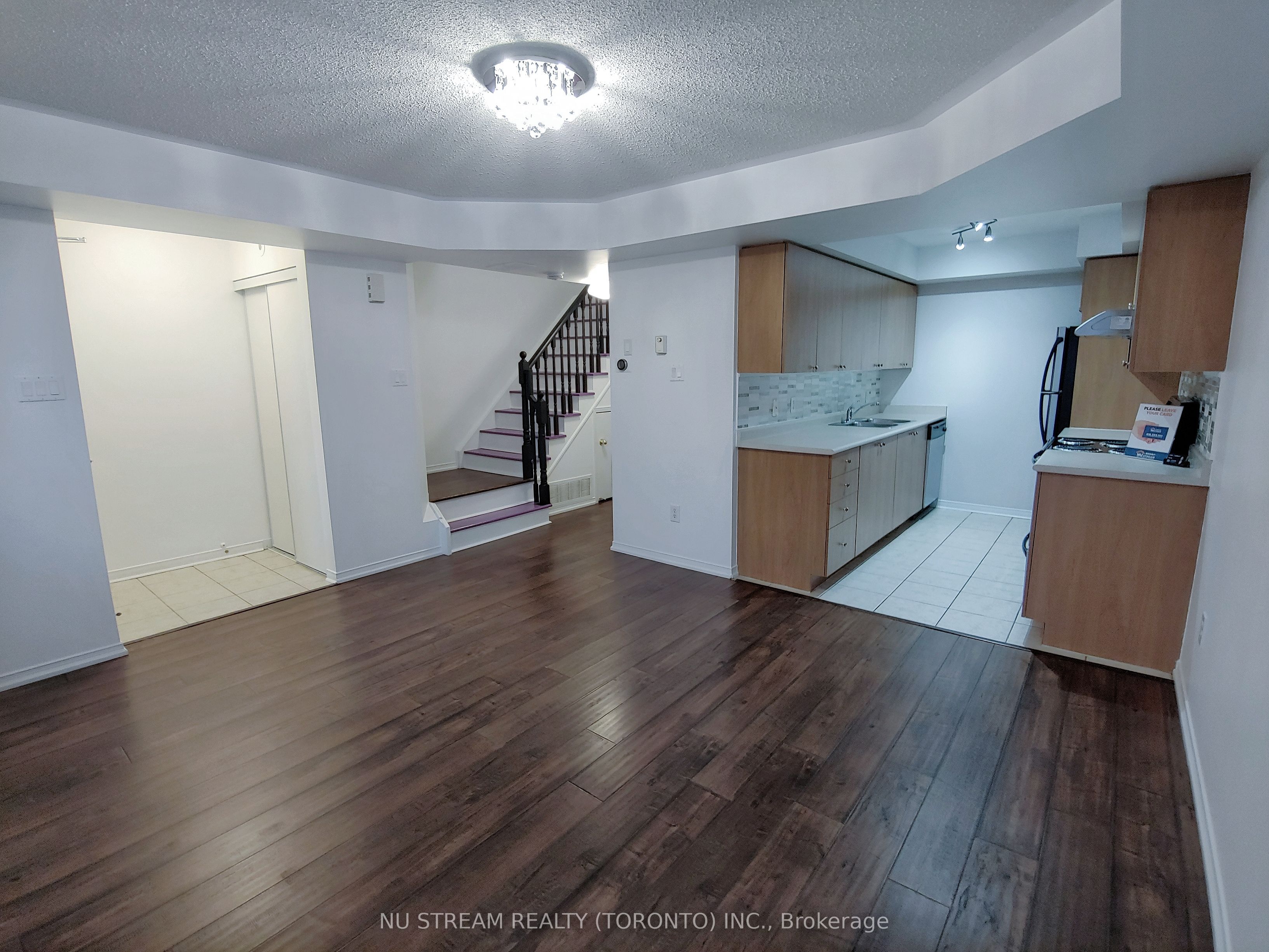 150 Chancery Road 10, Markham, ON L6E 0C1 photo 4
