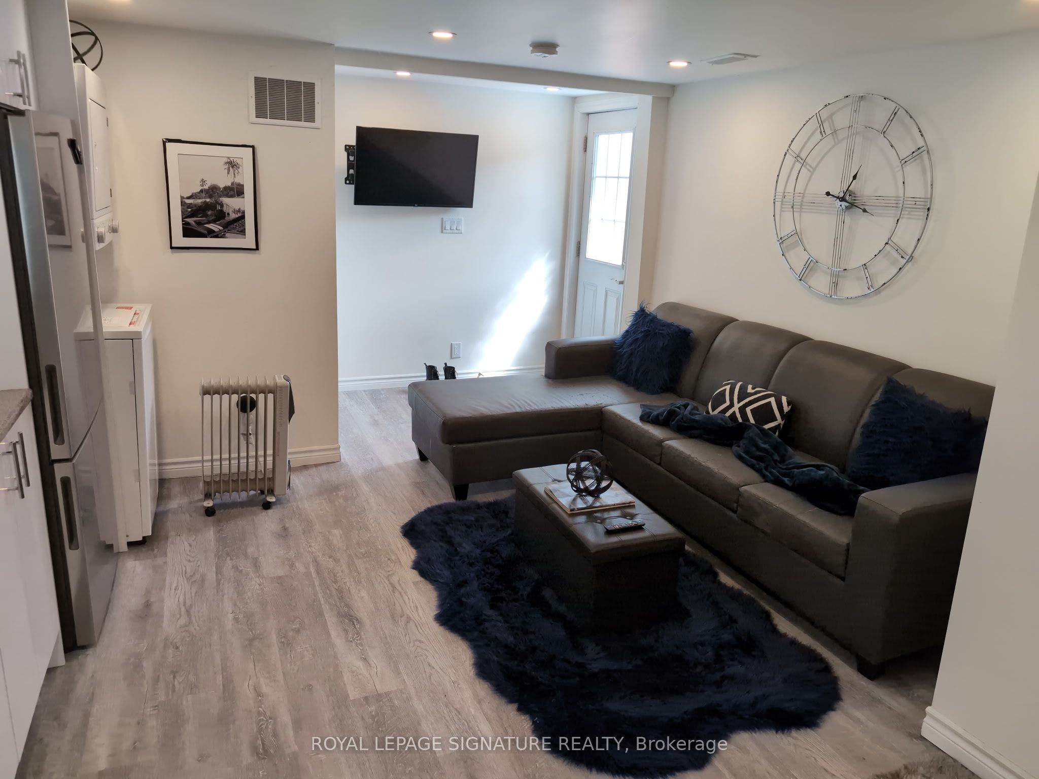 5749 Lakeshore Road 3, Whitchurch-Stouffville, ON L4A 2Z4 photo 3