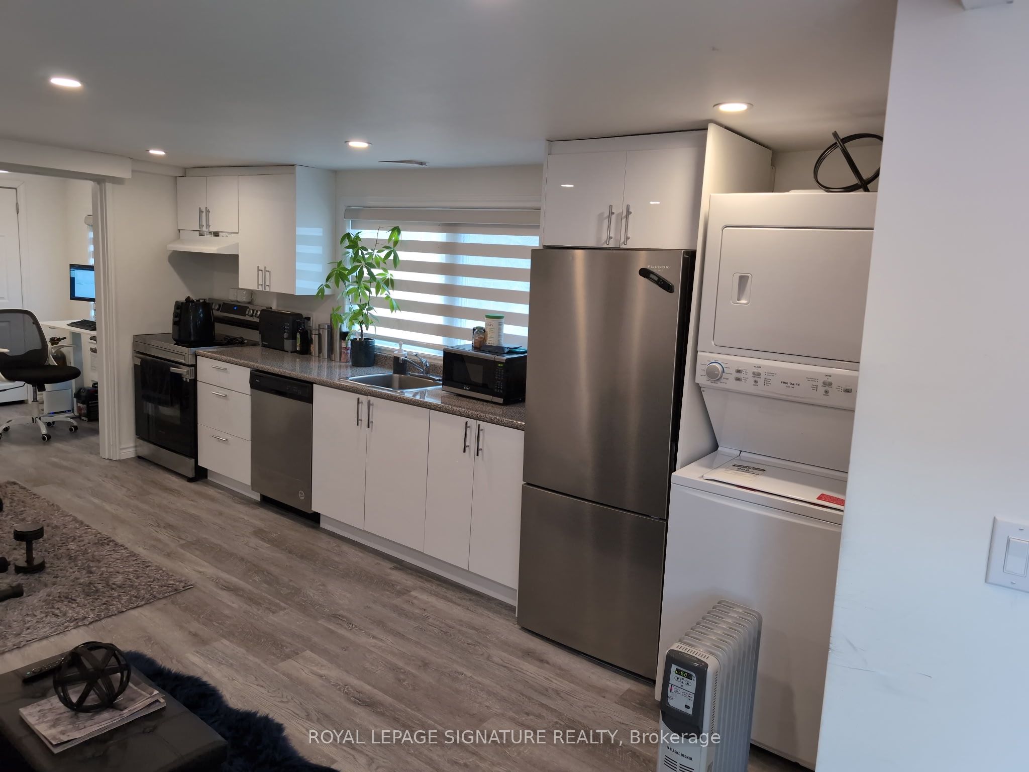5749 Lakeshore Road 3, Whitchurch-Stouffville, ON L4A 2Z4 photo 4