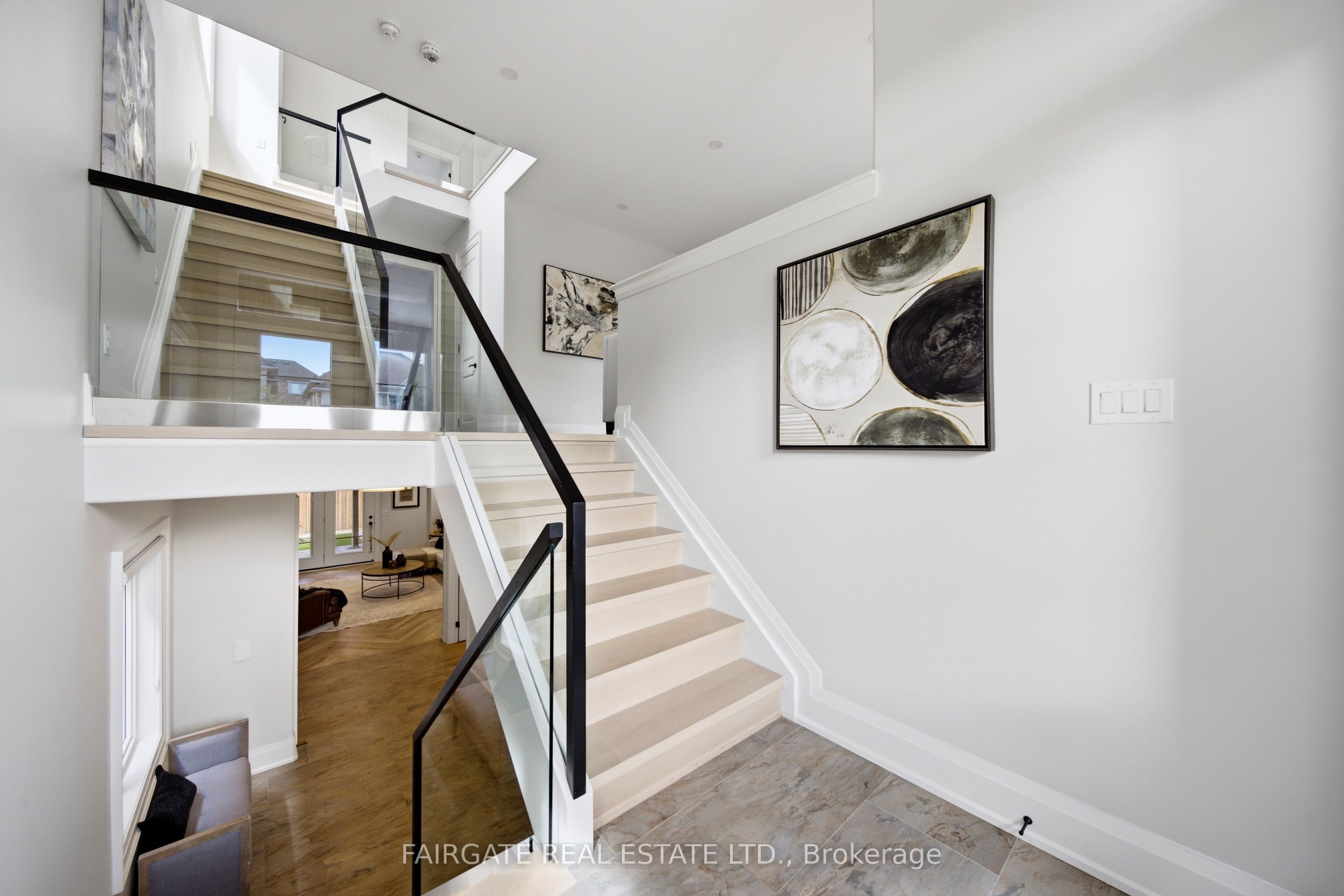15 Princess Charlotte Avenue, Whitchurch-Stouffville, ON L4A 1Y8 photo 4