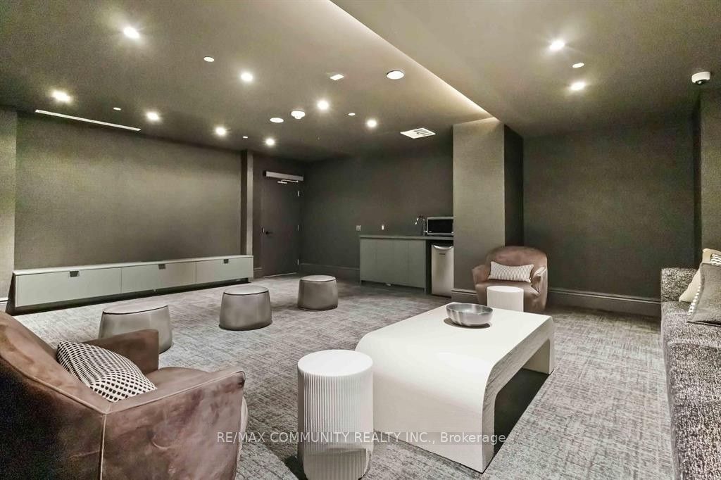 8 Cedarland Drive 1105, Markham, ON L6G 0H4 photo 5