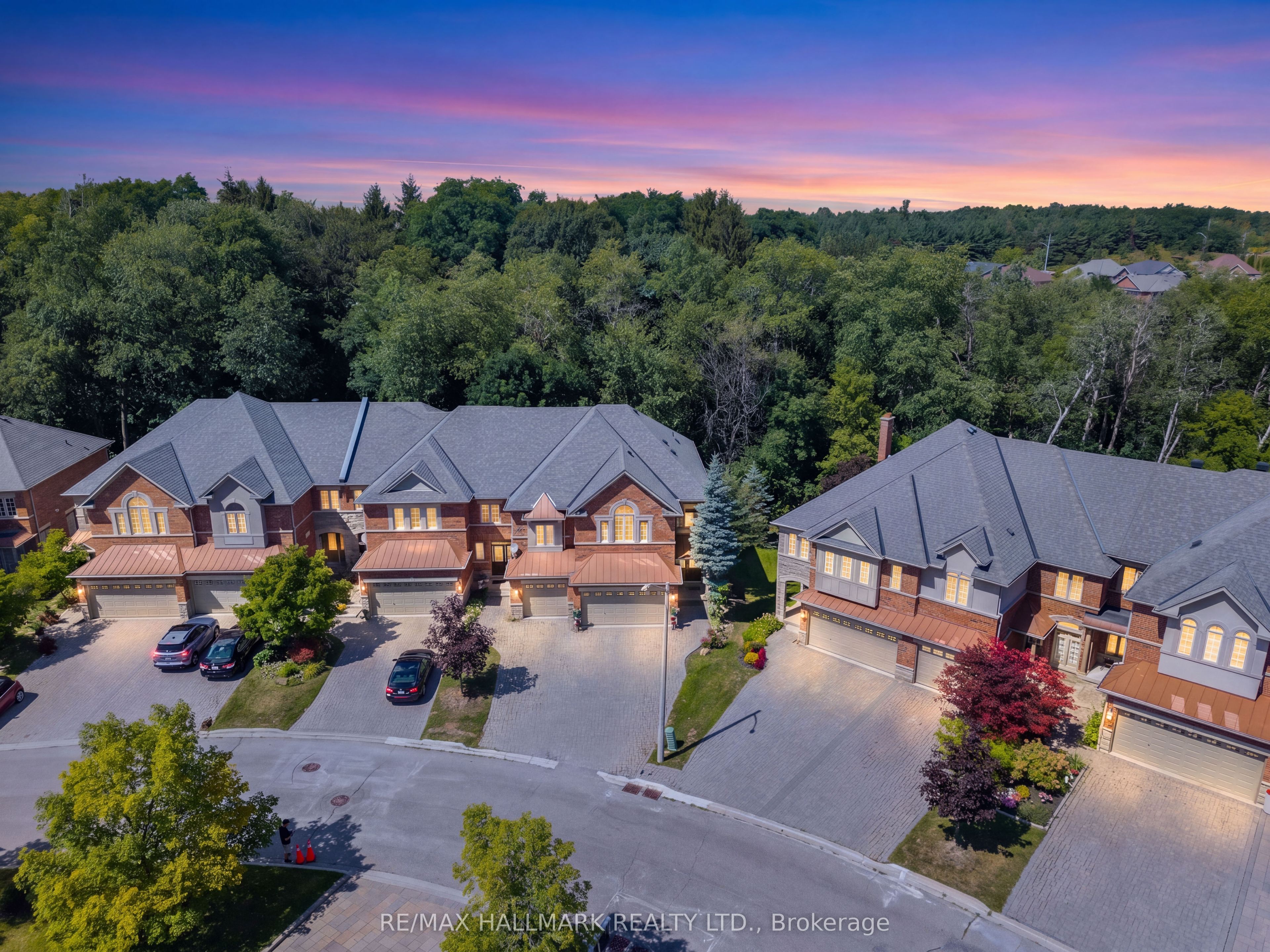79 Westbury Court, Richmond Hill, ON L4S 2L2 photo 3
