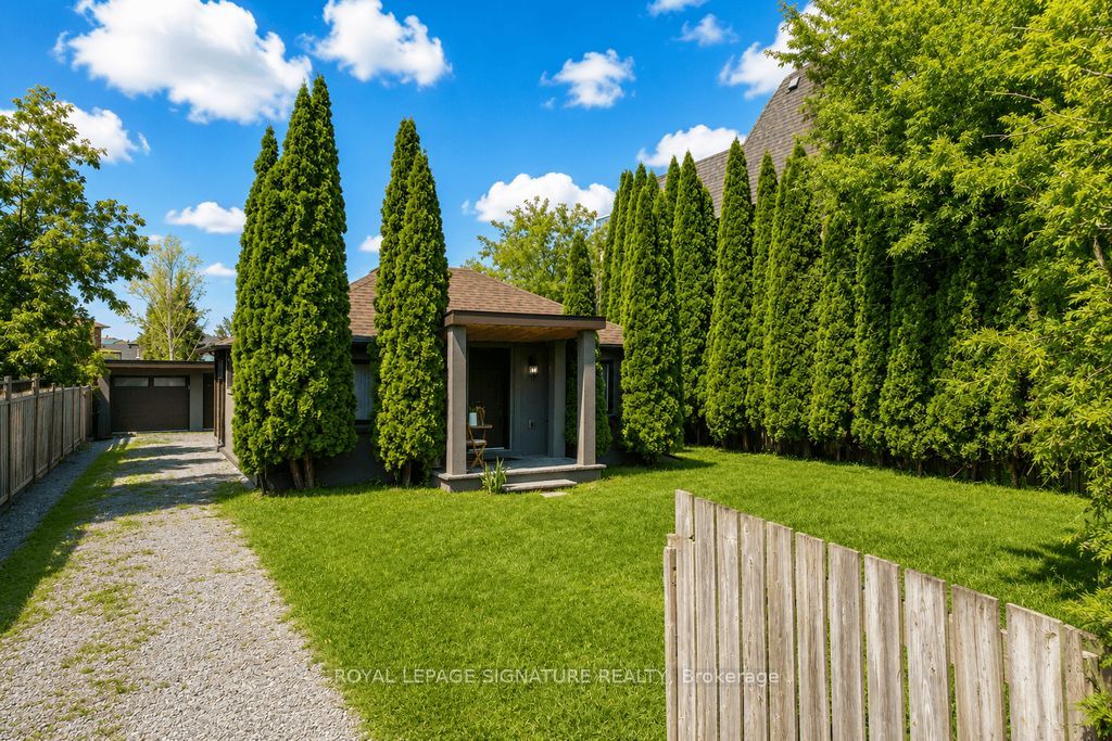 606 Lake Drive S, Georgina, ON L4P 1T5 photo 2