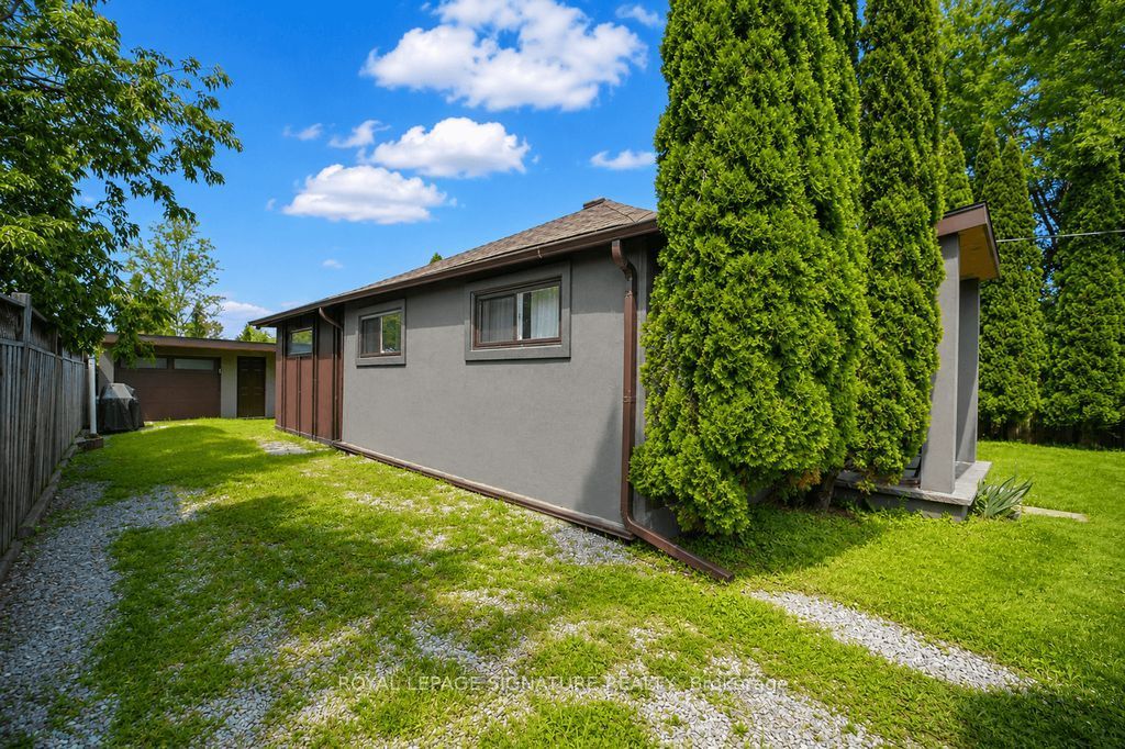 606 Lake Drive S, Georgina, ON L4P 1T5 photo 4