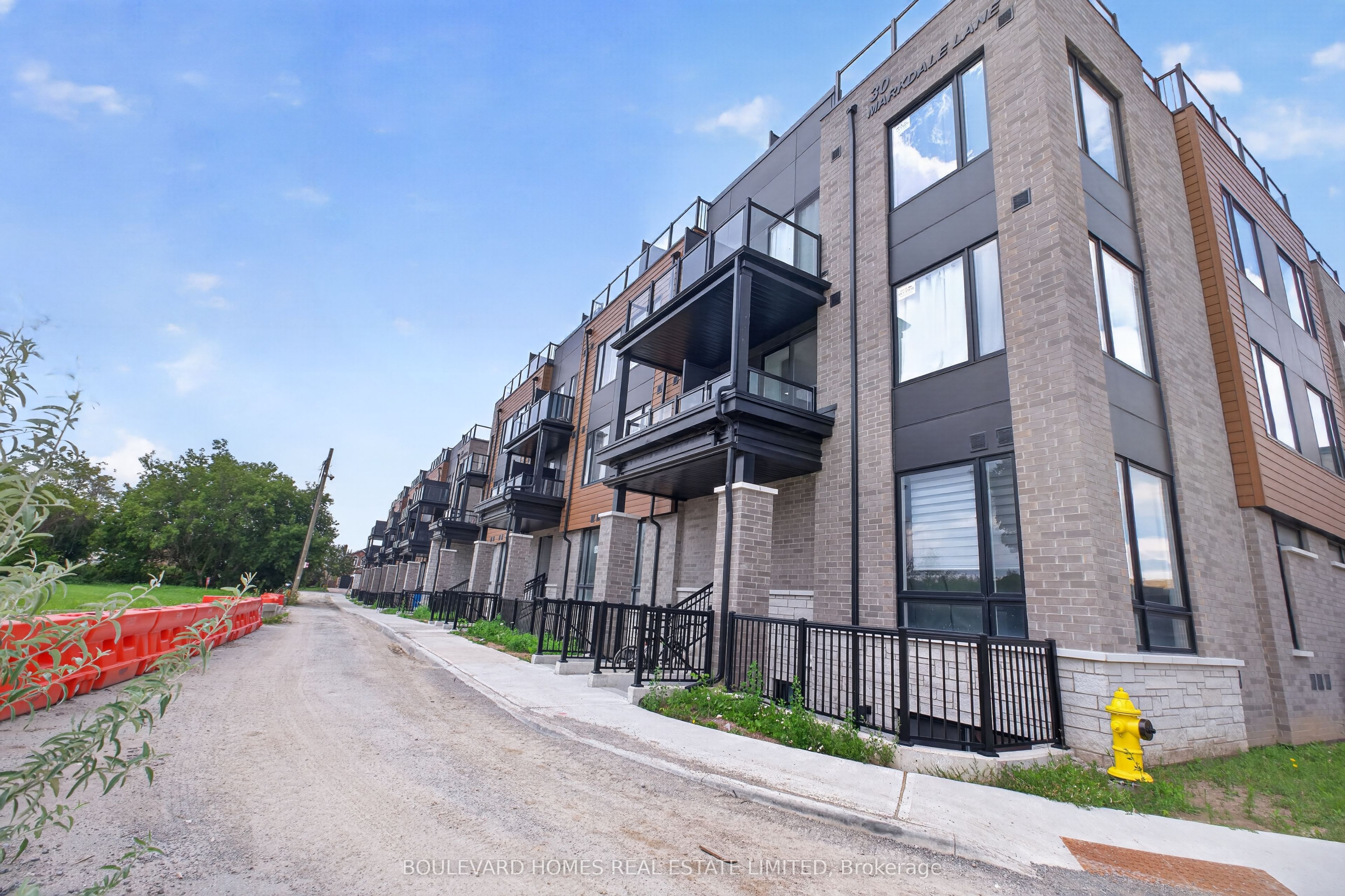 30 Markdale Lane 13, Markham, ON L3S 0E3 photo 3