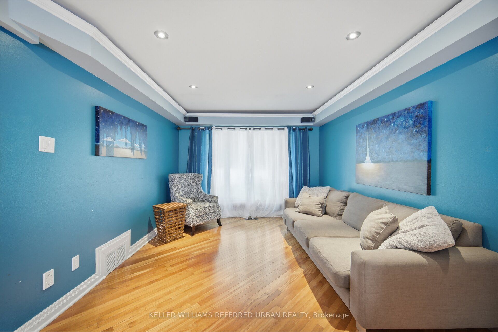 82 Eastman Crescent, Newmarket, ON L3Y 5S2 photo 5