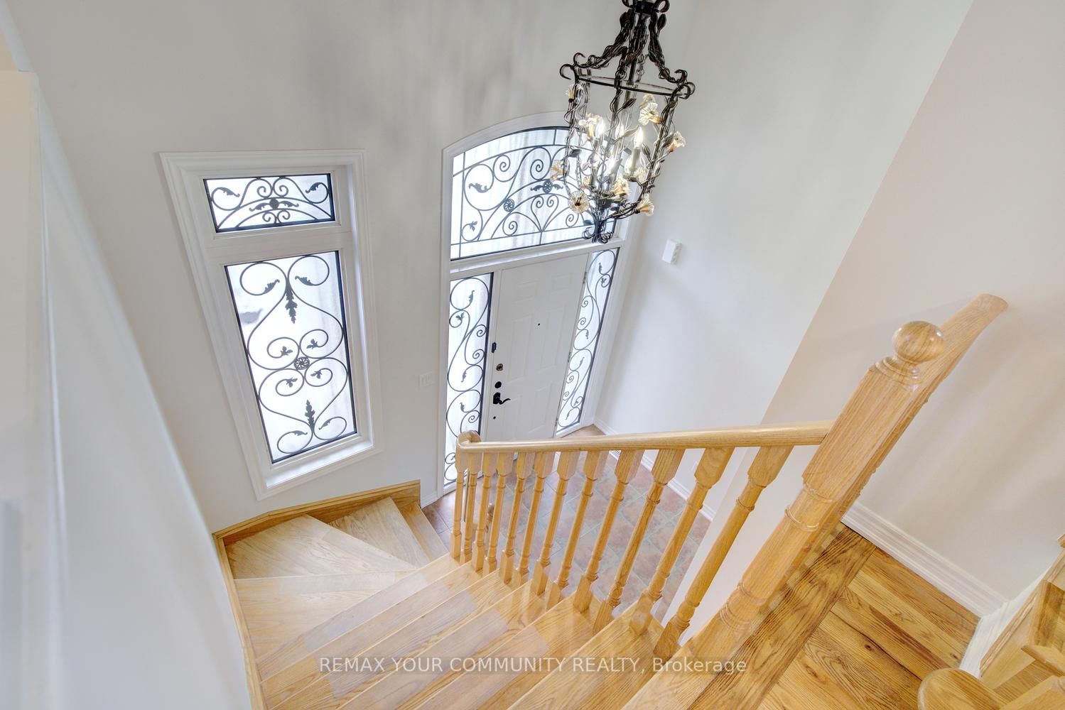 26 Yarden Drive, Vaughan, ON L6A 0W2 photo 4