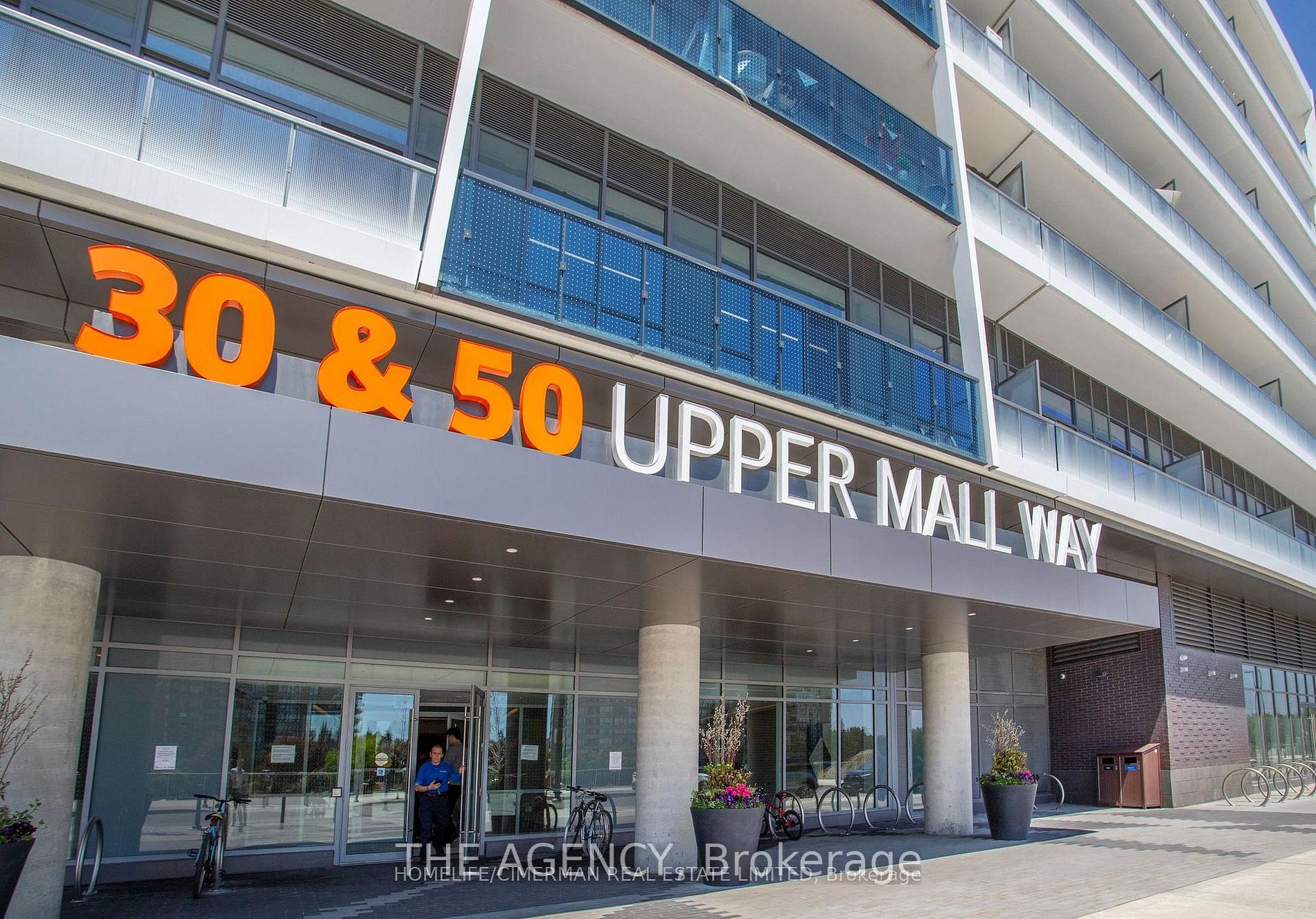 30 Upper Mall Way 1108, Vaughan, ON L4J 0L7 photo 2