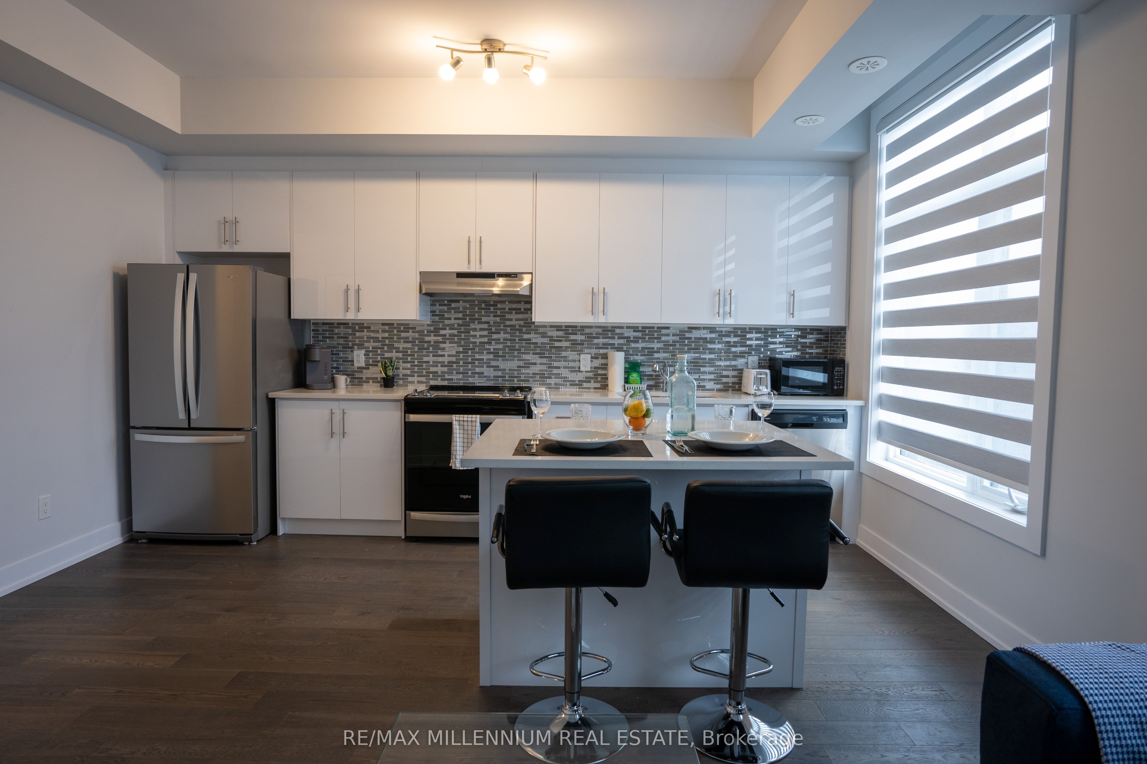 9560 Islington Avenue U221, Vaughan, ON L4K 2L5 photo 4