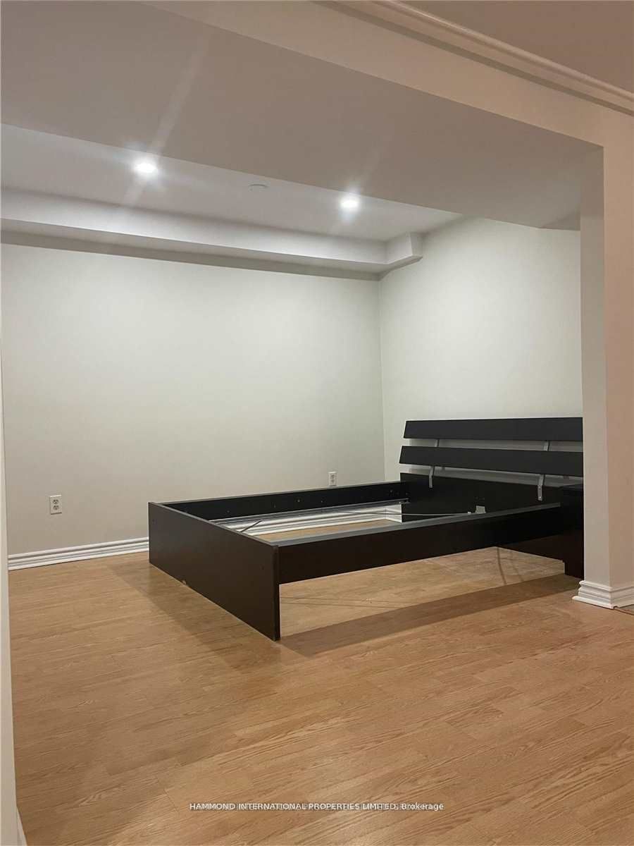 34 Maple Sugar Lane, Vaughan, ON L4J 8S5 photo 3