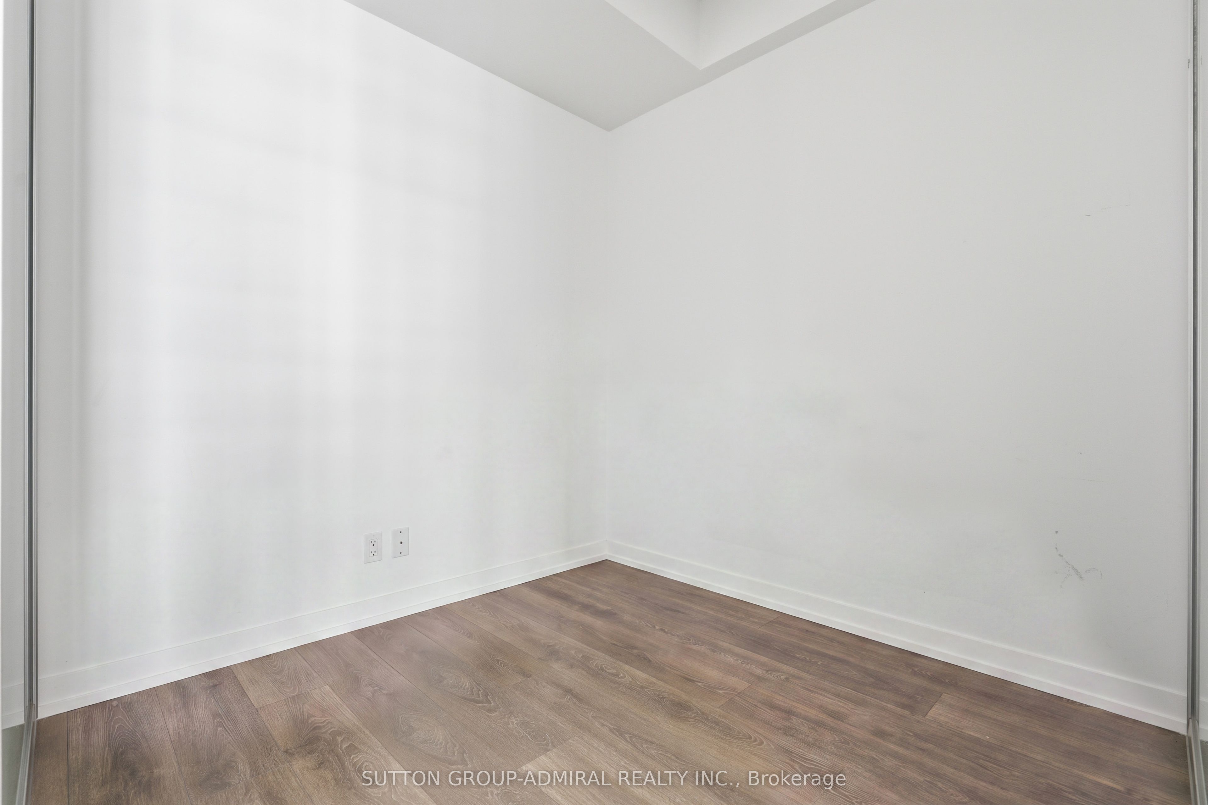 5 Buttermill Avenue 3901, Vaughan, ON L4K 0J5 photo 5