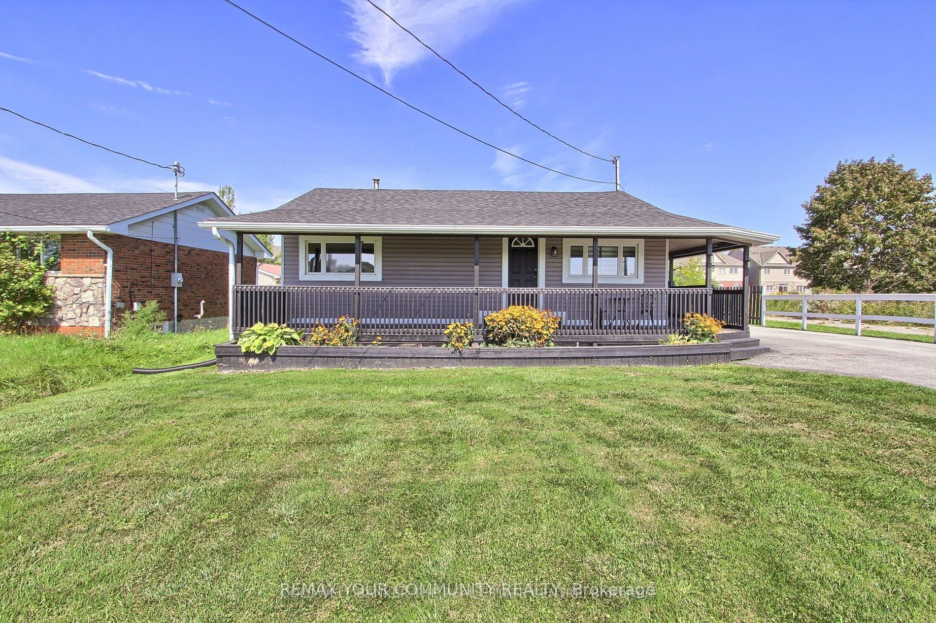 26162 Highway 48 Hwy, Georgina, ON L0E 1R0