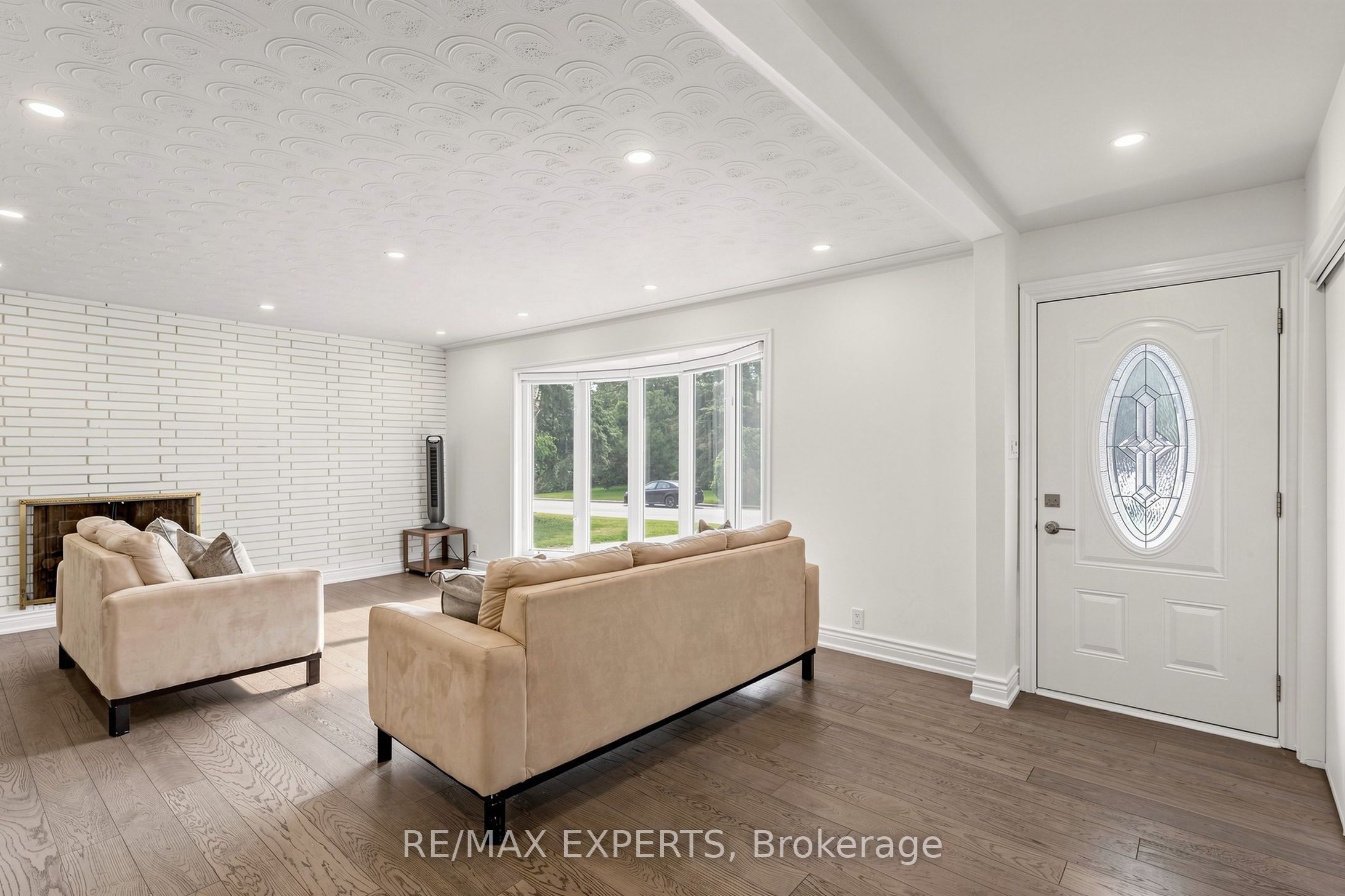 8 Longbridge Road, Vaughan, ON L4J 1L5 photo 4