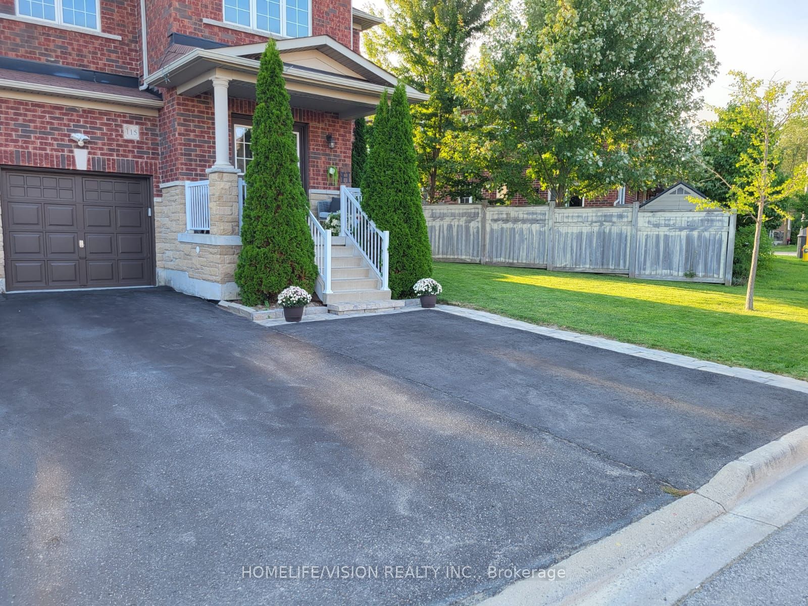 115 James McCullough Road, Whitchurch-Stouffville, ON L4A 0Z2 photo 3