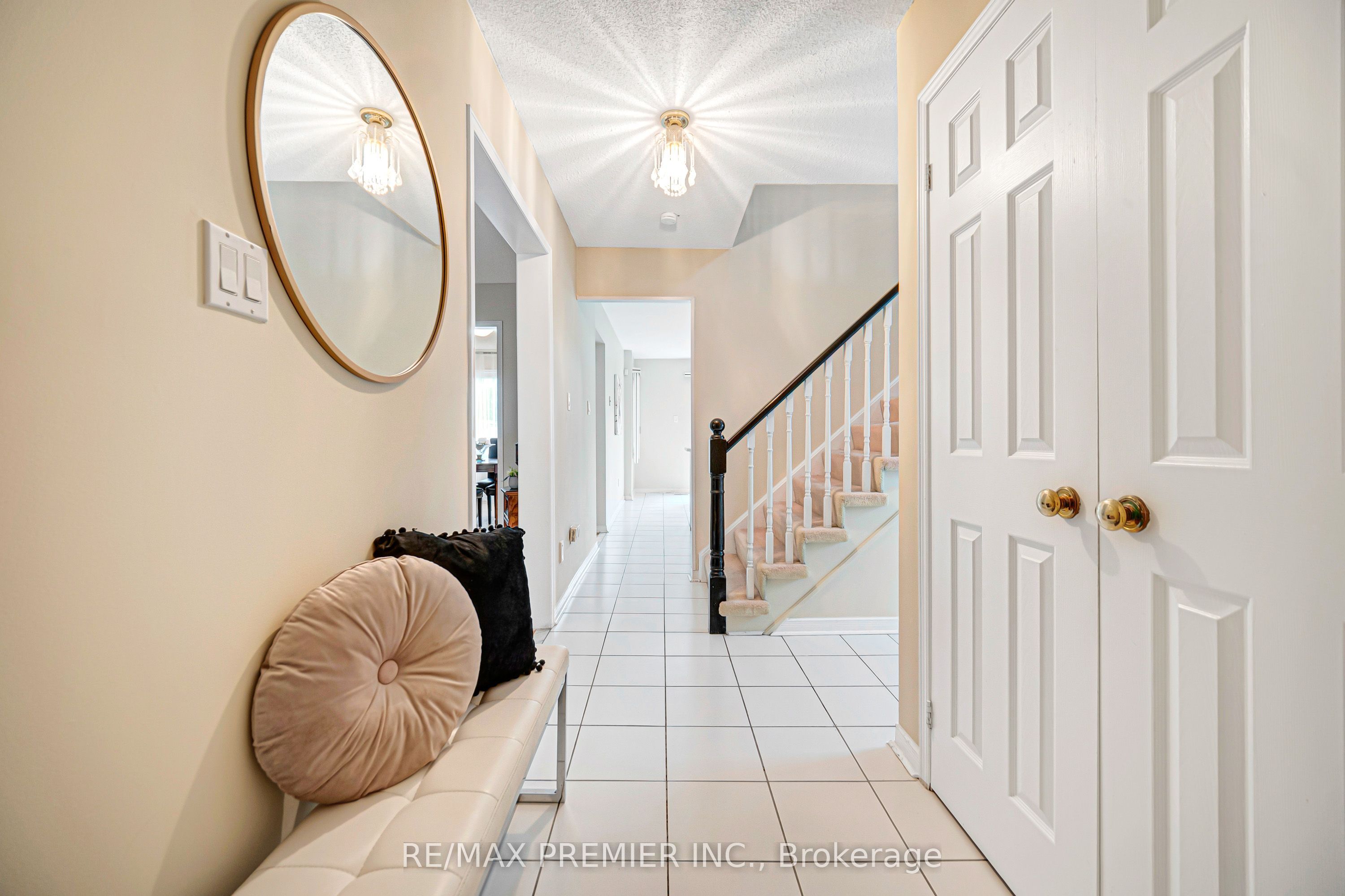 90 Pentland Crescent, Vaughan, ON L6A 1T5 photo 5