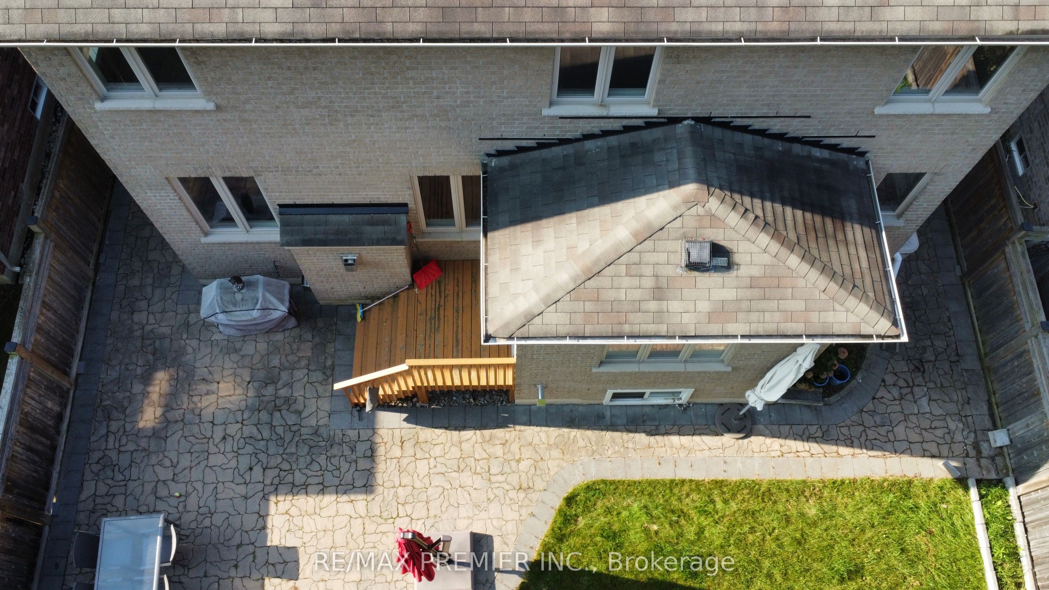 67 Cappella Drive, Vaughan, ON L4H 0X3 photo 3