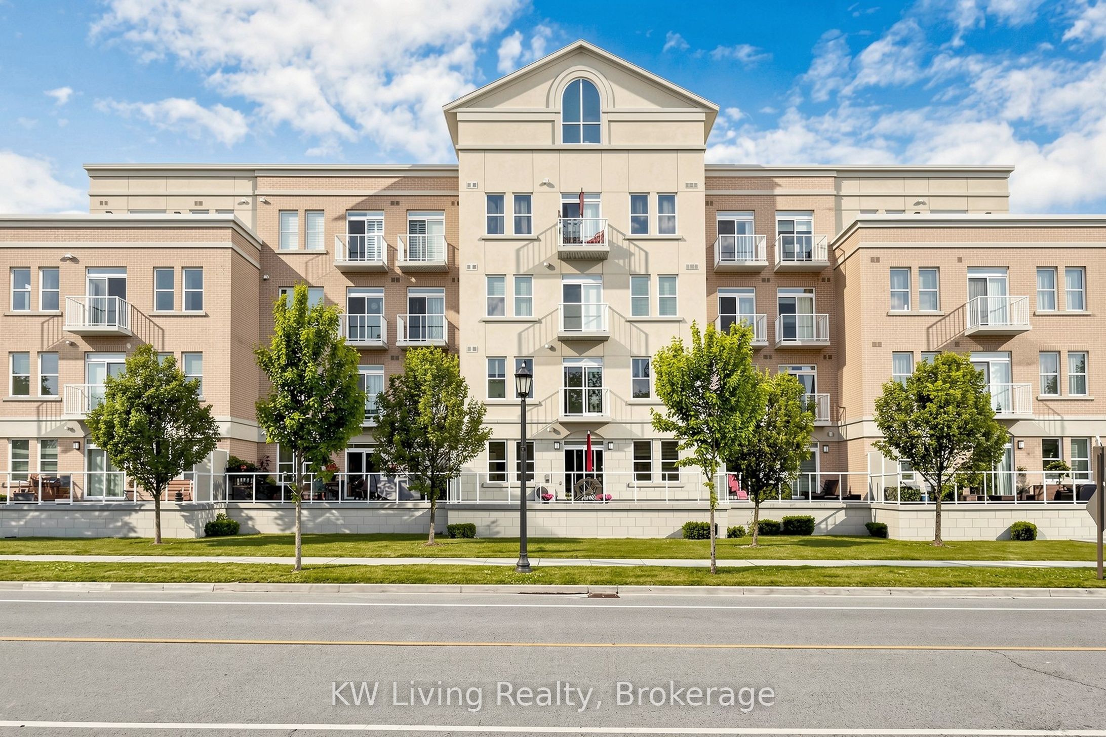 28 Prince Regent Street 314, Markham, ON L6C 0V5