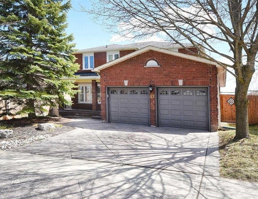 42 Lensmith Drive LOWER, Aurora, ON L4G 6S1
