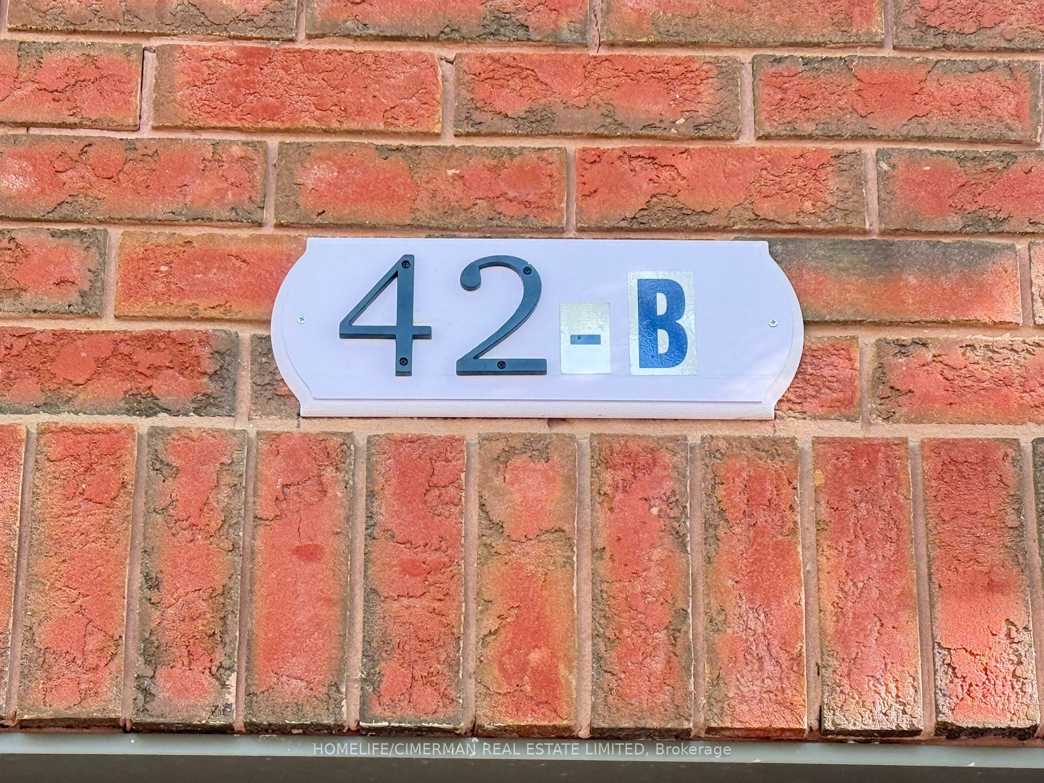 42 Lensmith Drive LOWER, Aurora, ON L4G 6S1 photo 2