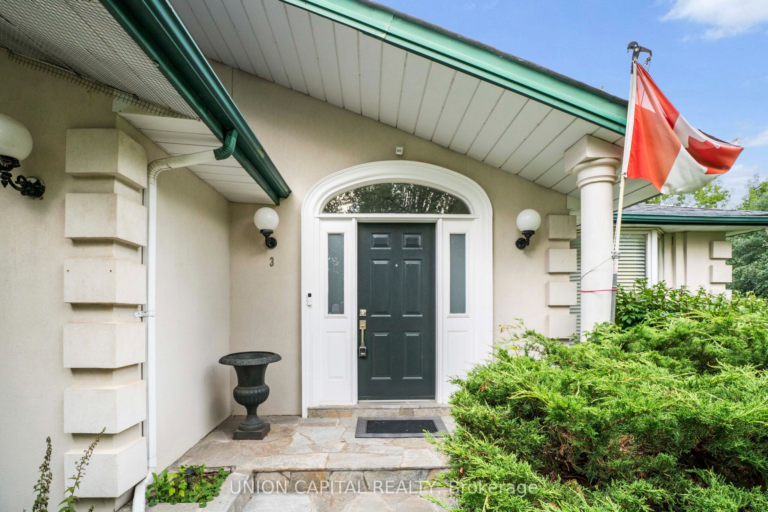 3 Campbell Court, Markham, ON L3R 2B3 photo 3