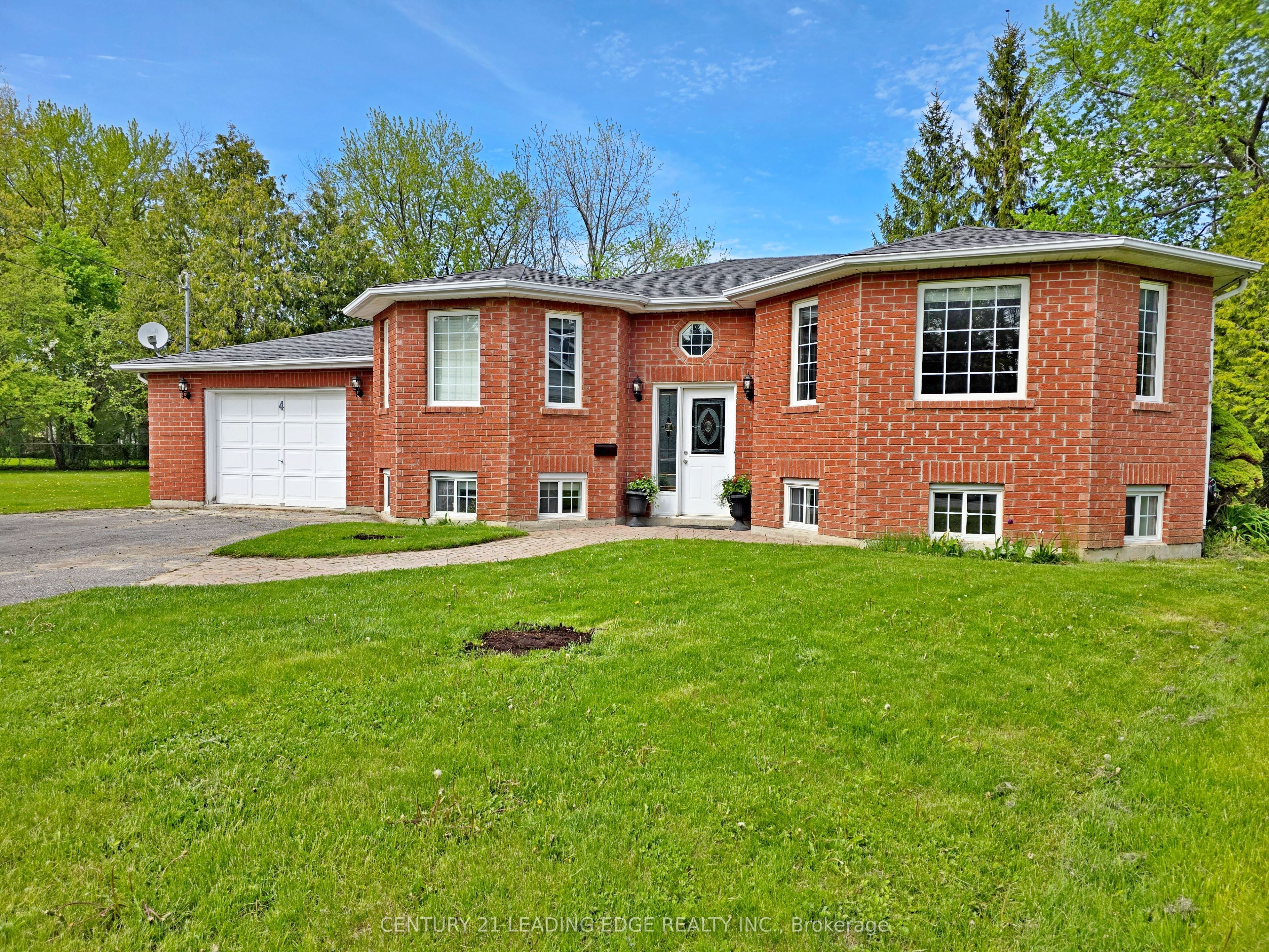 4 Bay Court, Georgina, ON L4P 1B3 photo 3