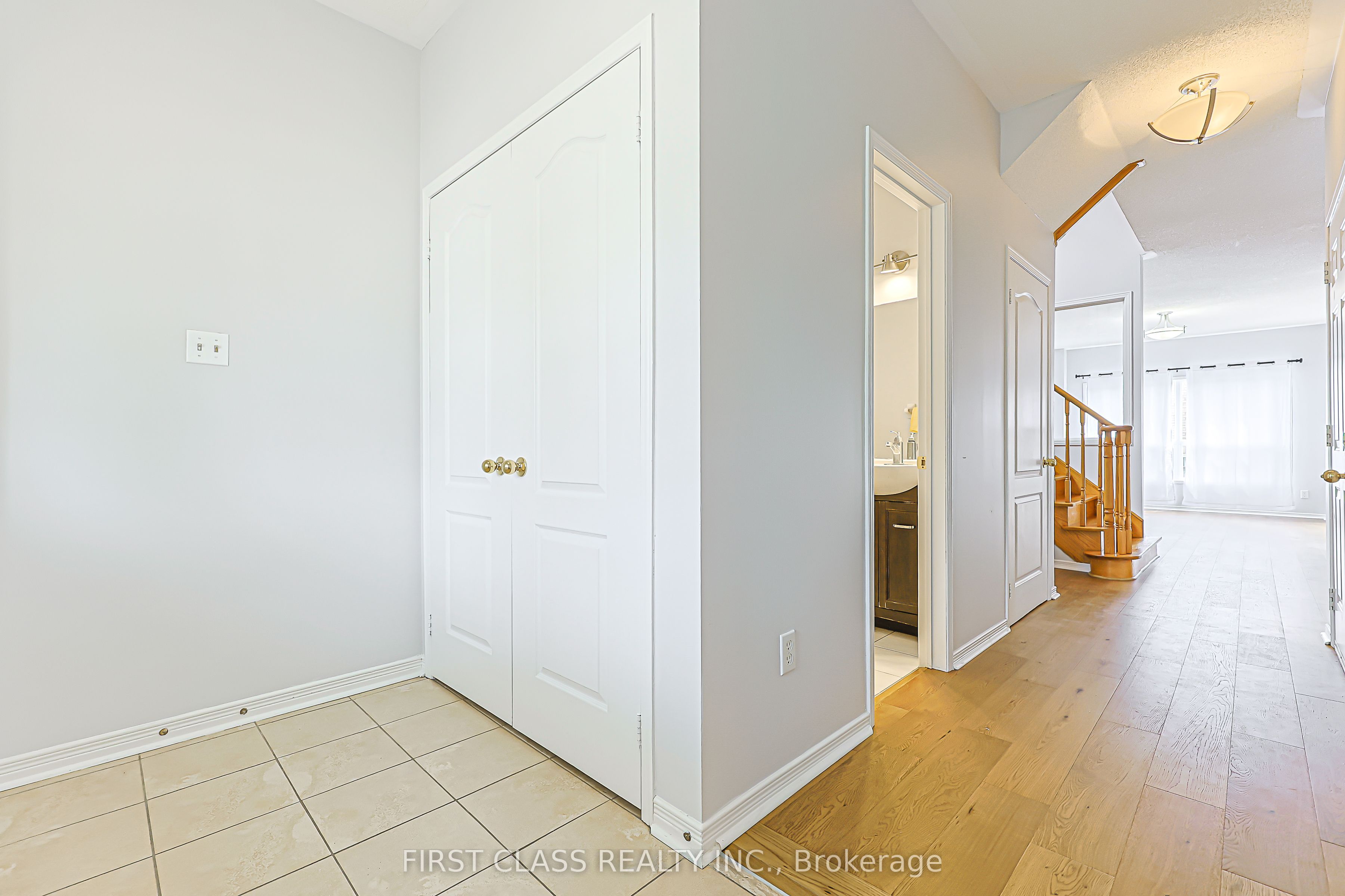 59 Wheelwright Drive, Richmond Hill, ON L4E 5A1 photo 4