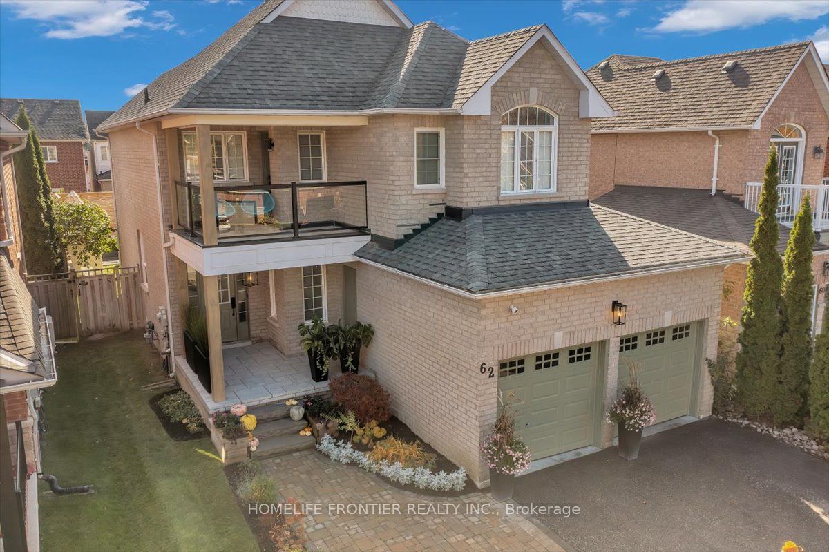 62 Russell Barton Lane, Uxbridge, ON L9P 1Z2