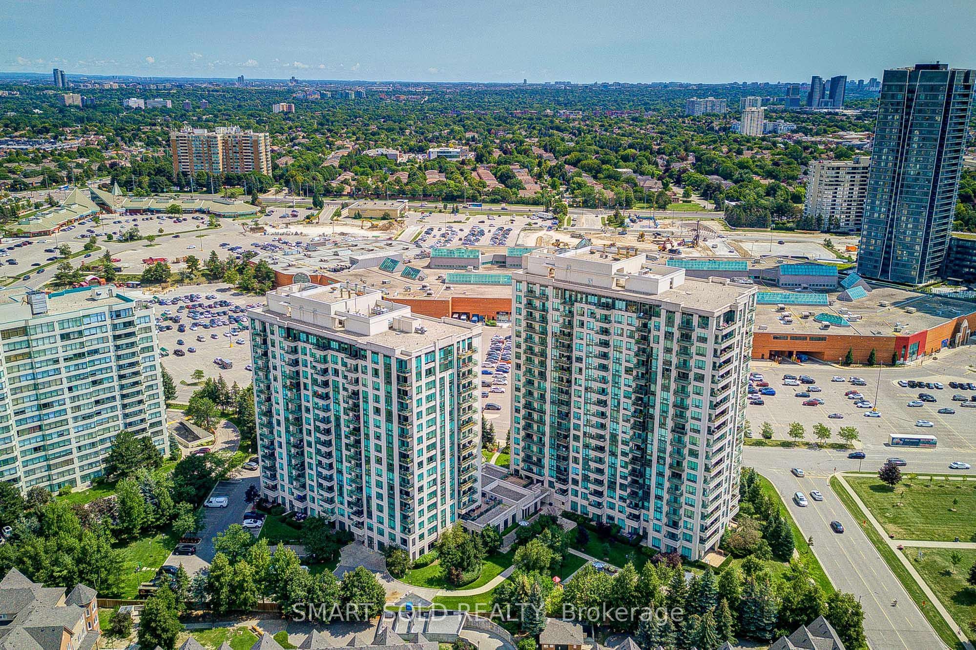 100 Promenade Circle 1508, Vaughan, ON L4J 7W7 photo 2