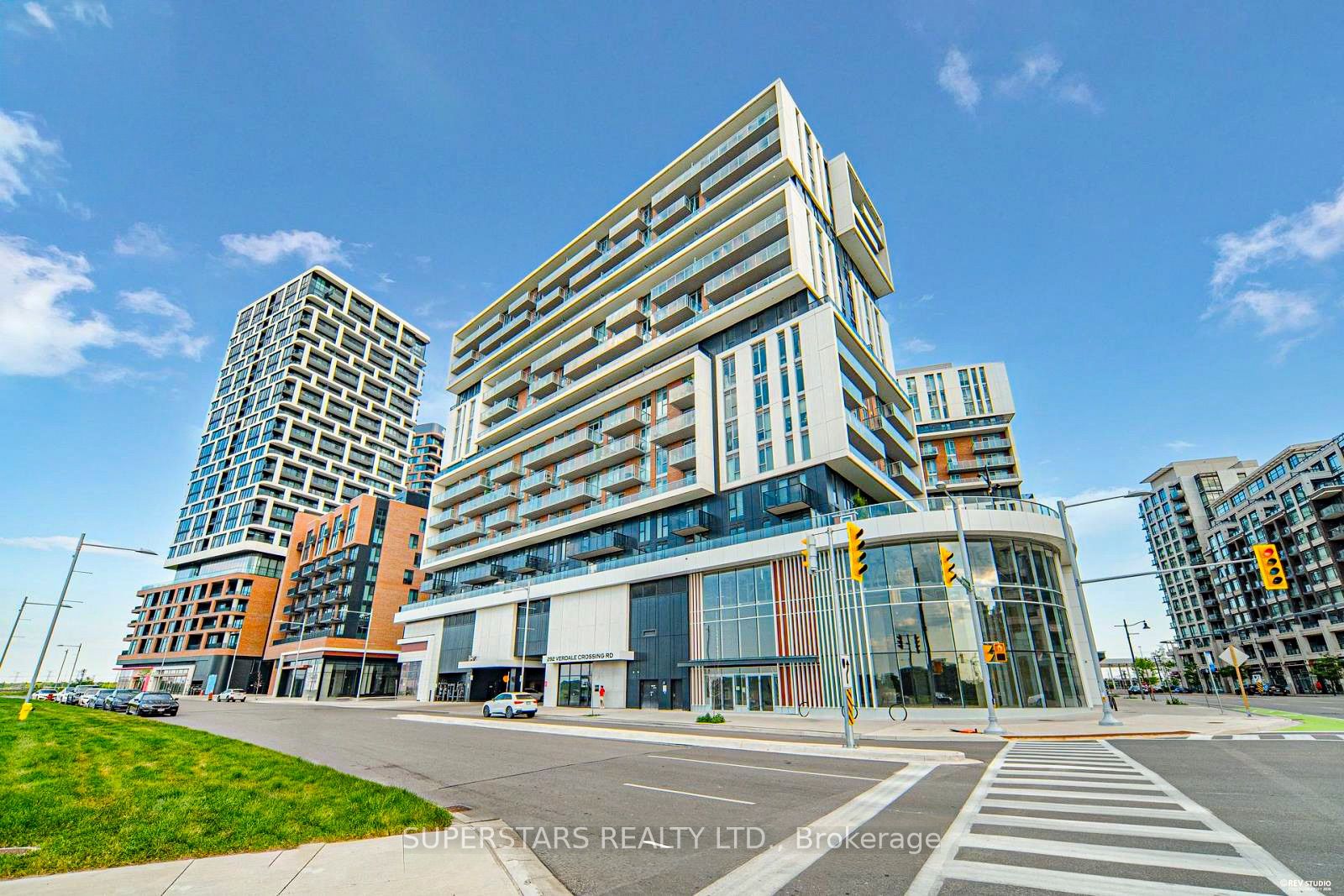 292 Verdale Crossing 1502, Markham, ON L6G 0H6
