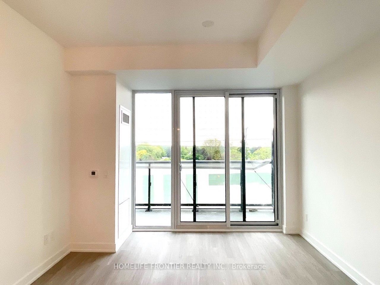 8188 Yonge Street 415, Vaughan, ON L4J 0M2 photo 4