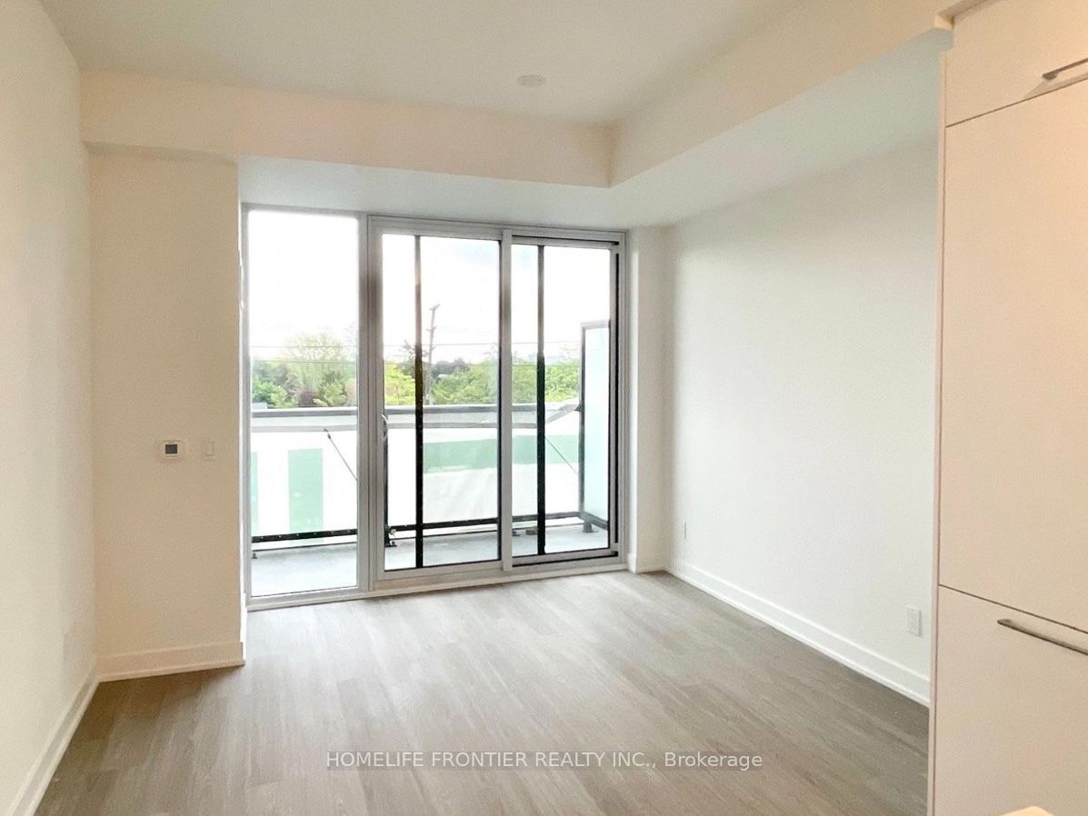 8188 Yonge Street 415, Vaughan, ON L4J 0M2 photo 5