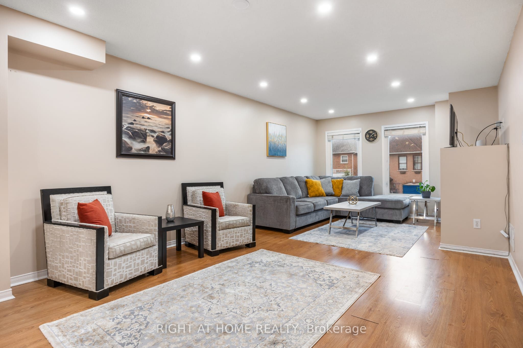 54 Amberhill Way, Aurora, ON L4G 7E1 photo 4