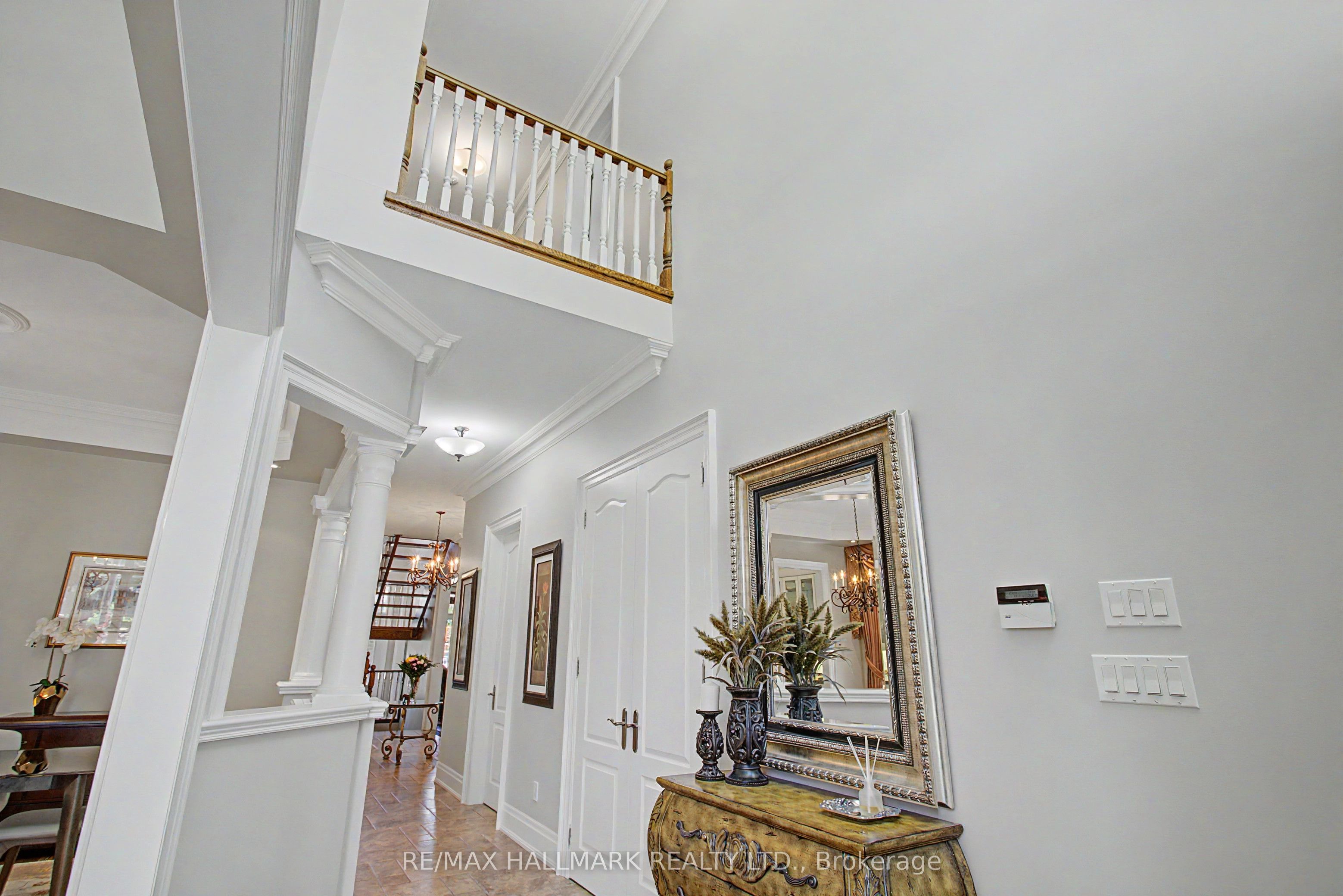 102 Duncan Road, Richmond Hill, ON L4C 6J7 photo 4