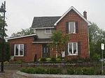 96 Brock Street W Upper level, Uxbridge, ON L9P 1P4