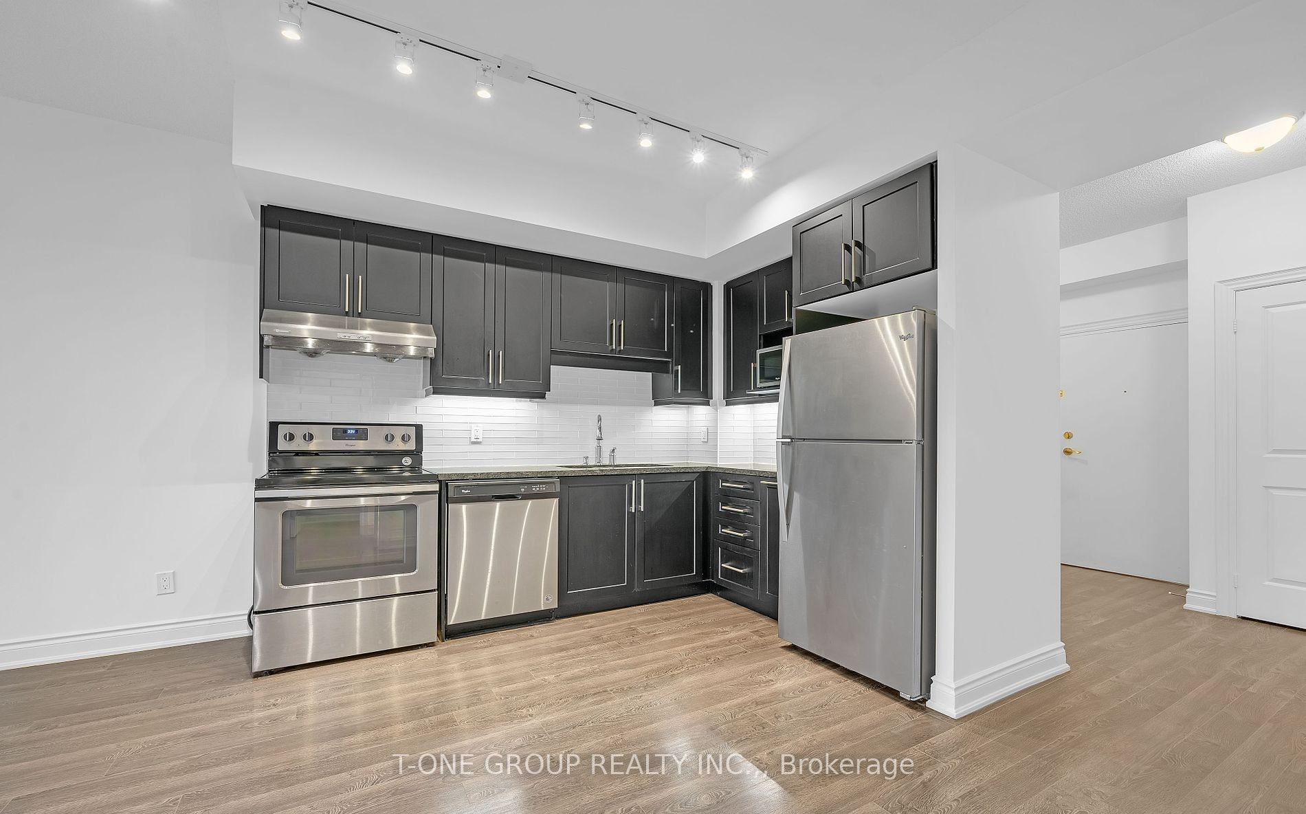33 Clegg Road 1006, Markham, ON L6G 0G6 photo 5