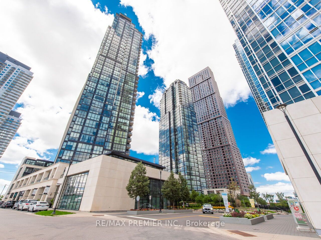 2900 Highway 7 1706, Vaughan, ON L4K 0G3 photo 3