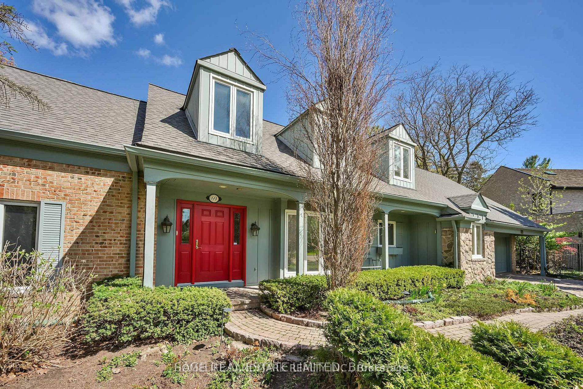 69 Fairway Heights Drive, Markham, ON L3T 3A7