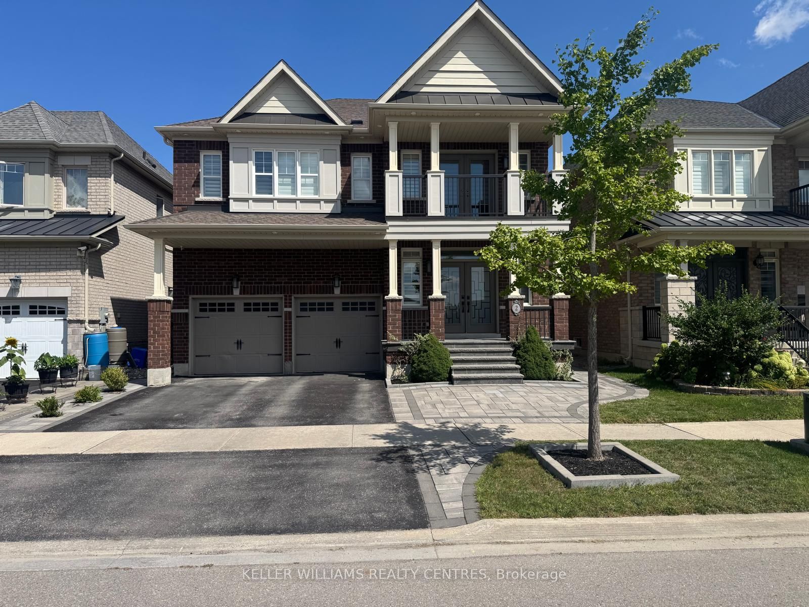 2 Creekland Avenue N, Whitchurch-Stouffville, ON L4A 1T8 photo 2