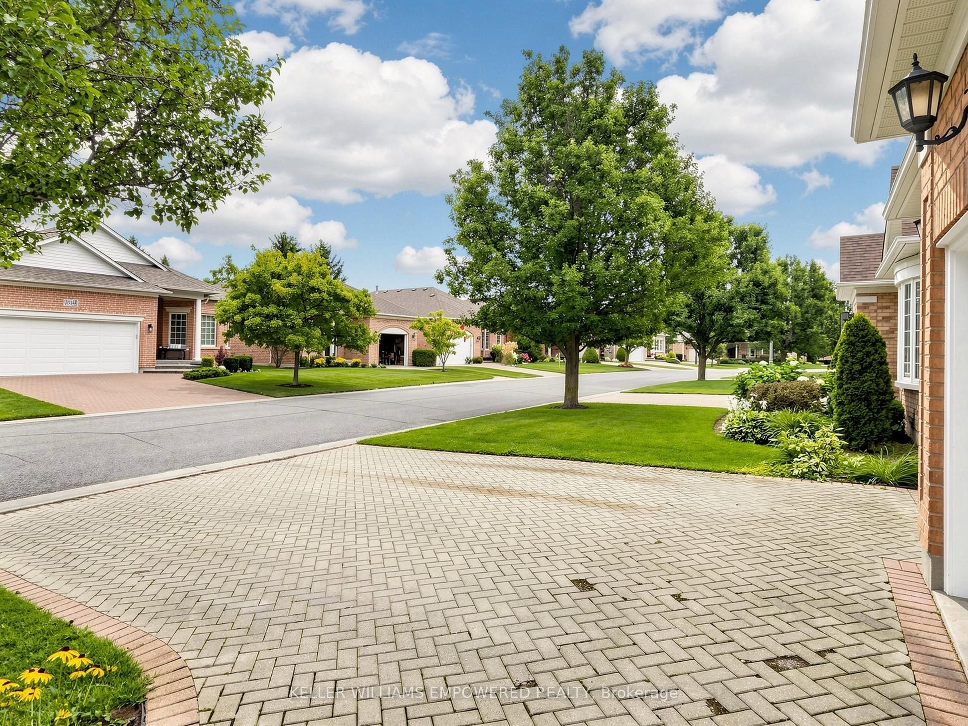 81 Arnies Chance 40, Whitchurch-Stouffville, ON L4A 1L7 photo 4