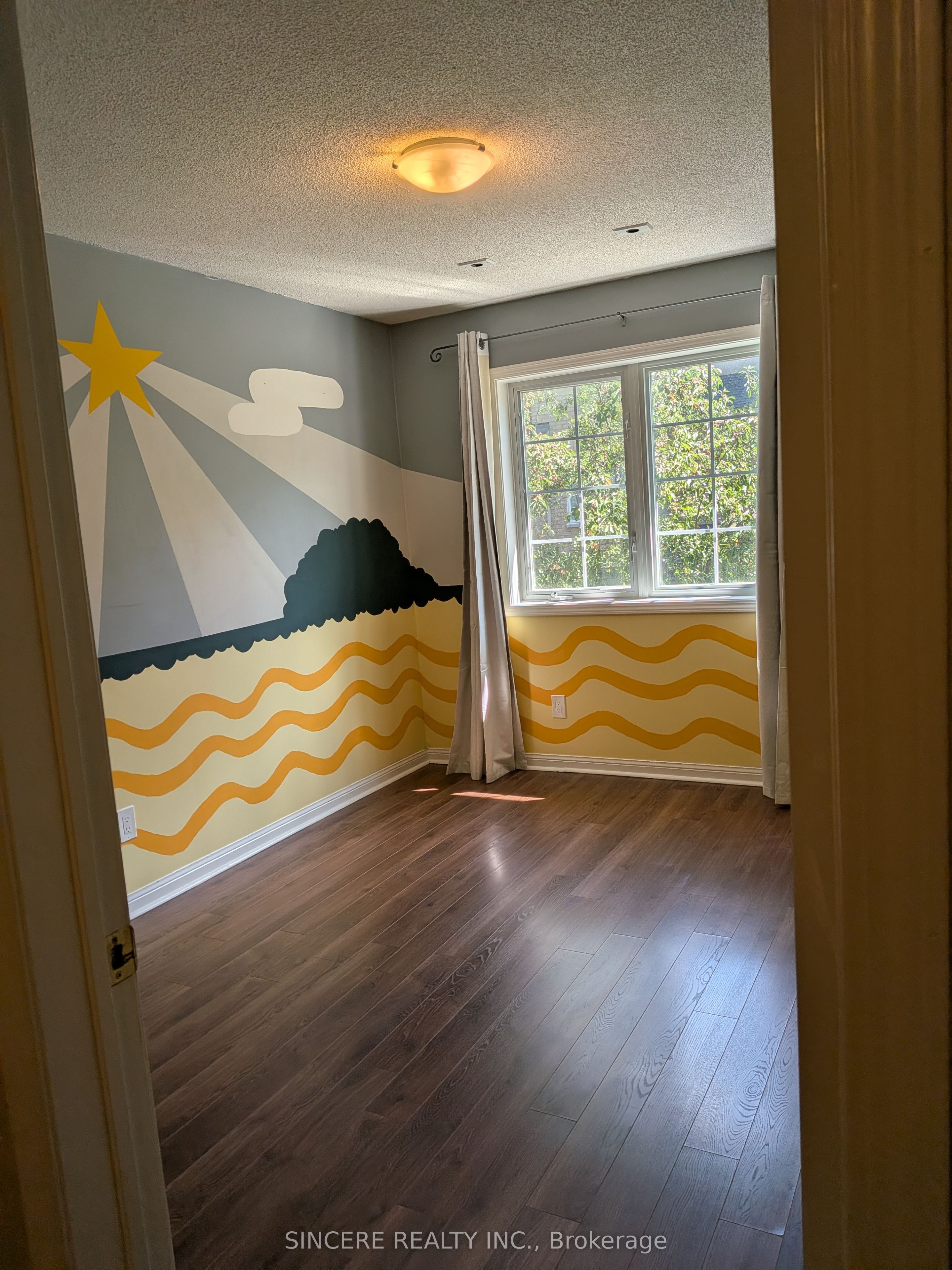 20 St Moritz Way 17, Markham, ON L3R 4G4 photo 5