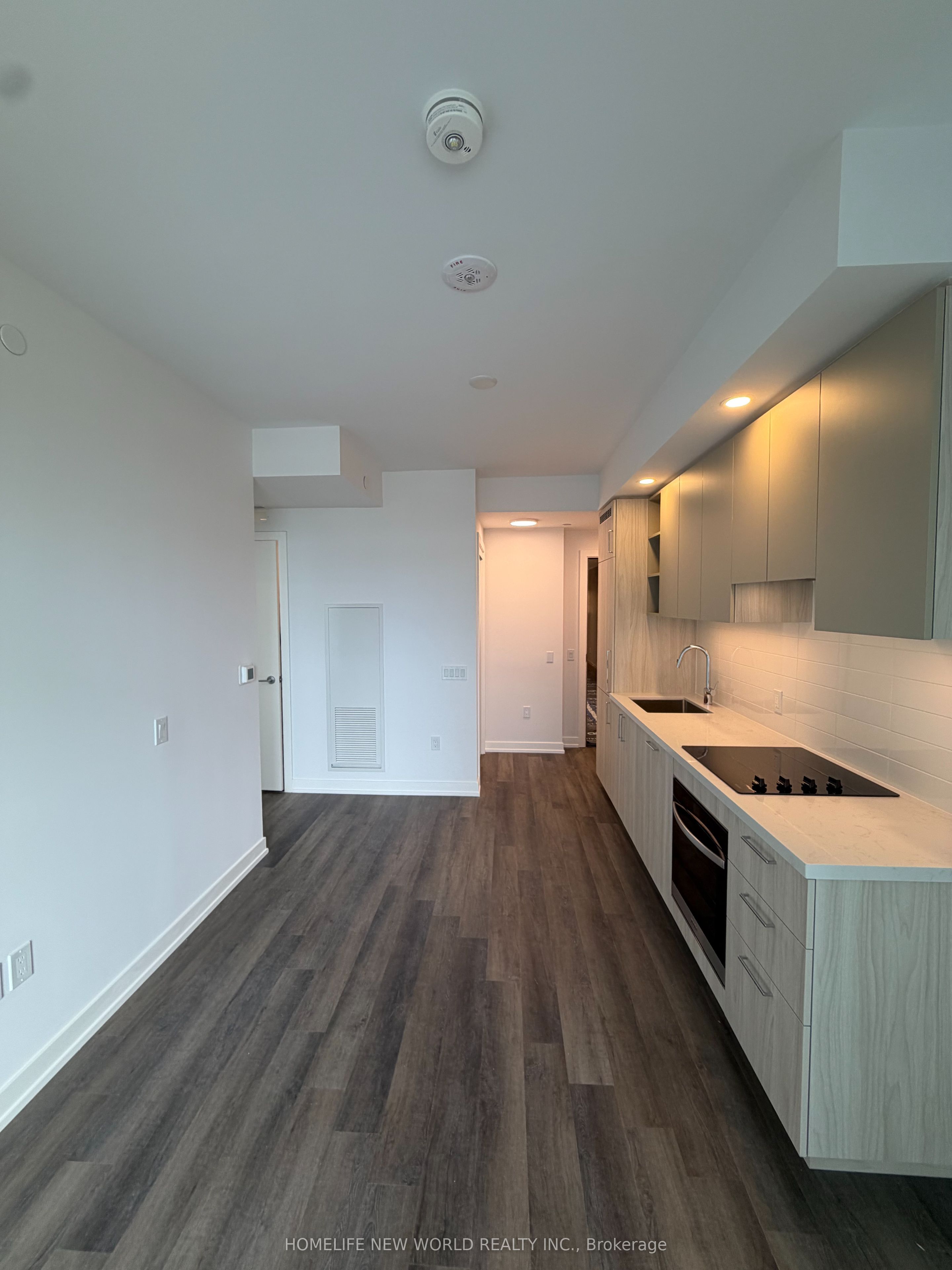 5 Meadowdale Road 1006A, Vaughan, ON L4K 0C7 photo 4