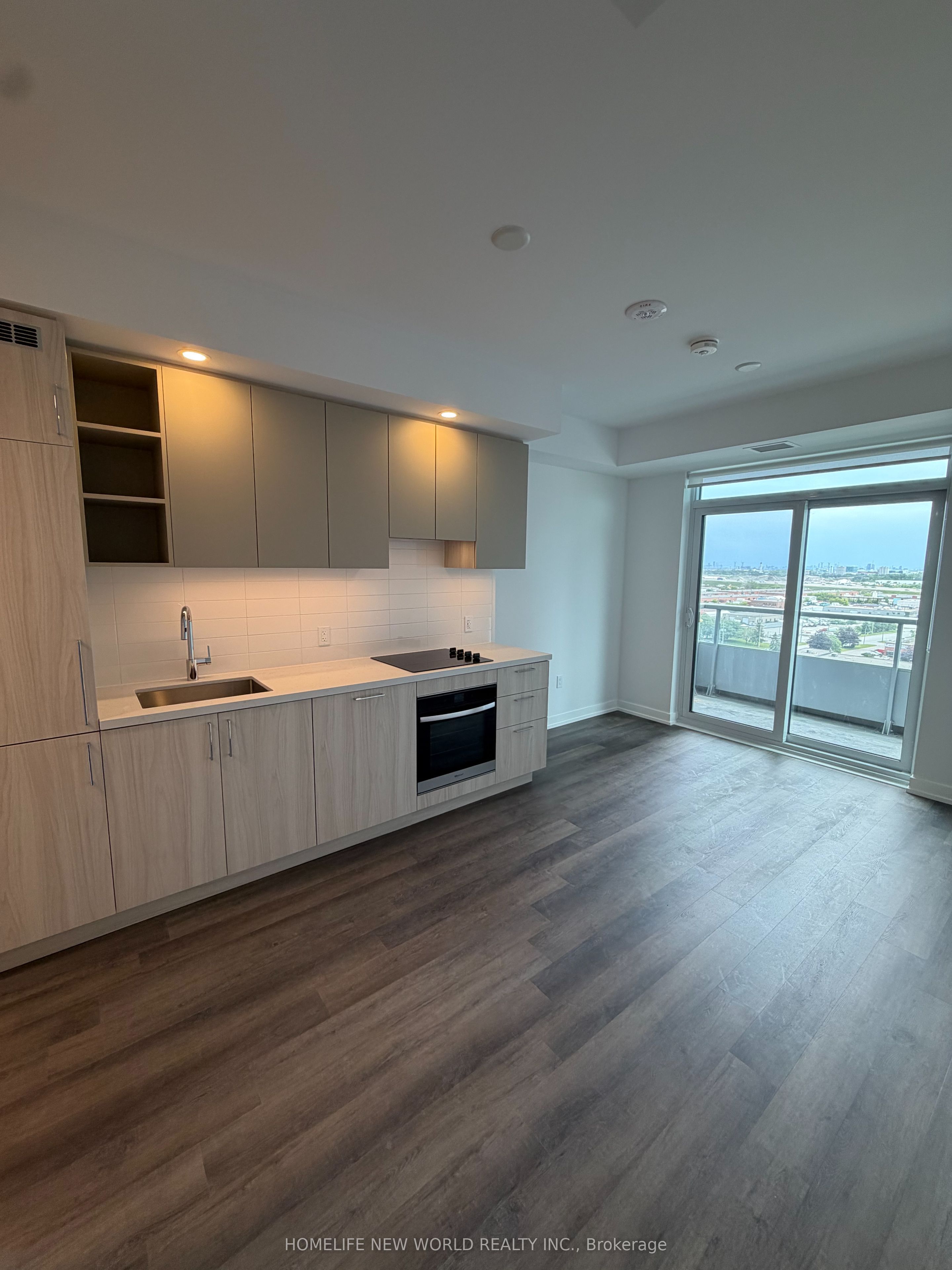 5 Meadowdale Road 1006A, Vaughan, ON L4K 0C7 photo 5